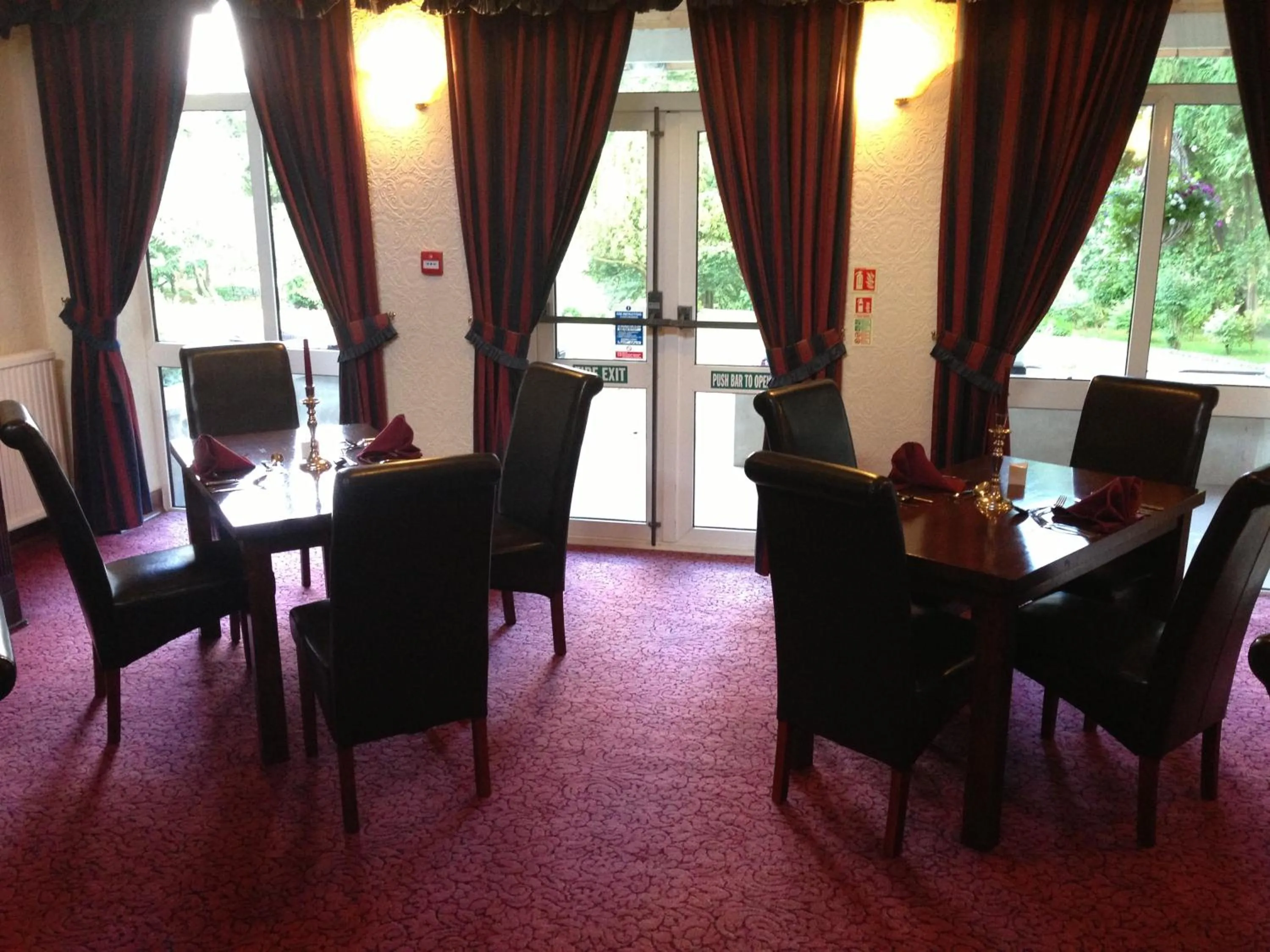 Restaurant/places to eat in Broughton Craggs Hotel