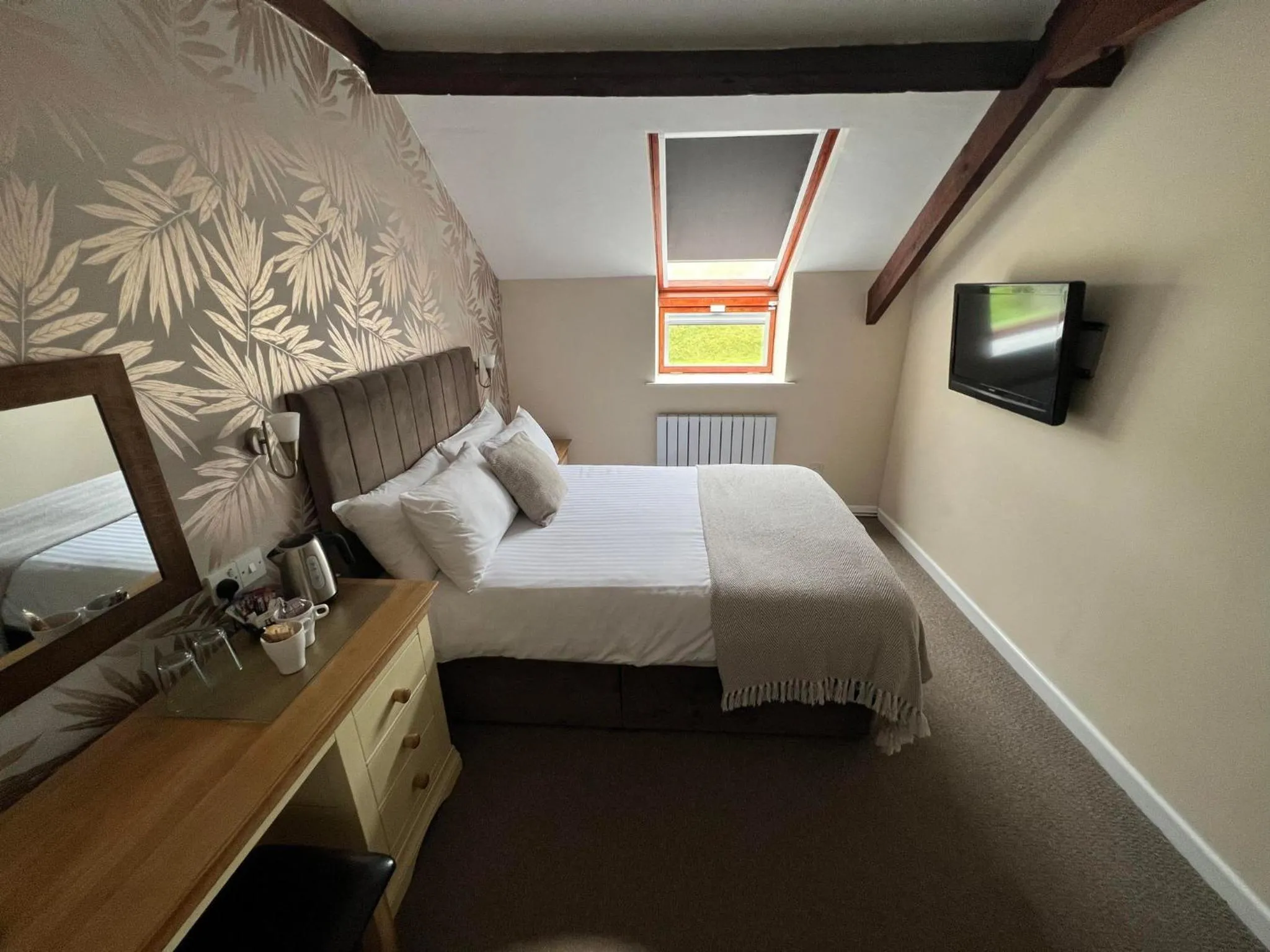 Bed in Broughton Craggs Hotel
