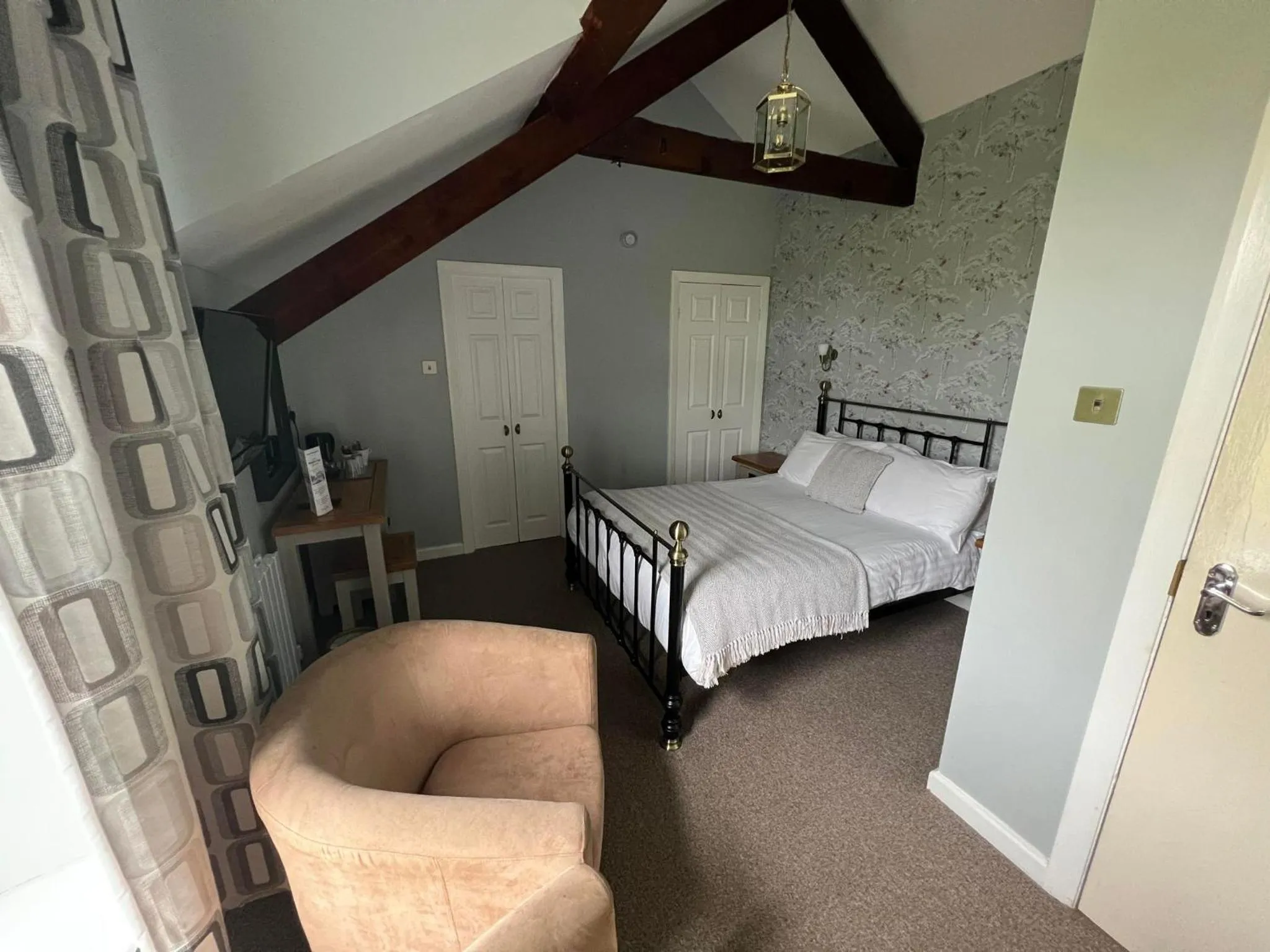 Bed in Broughton Craggs Hotel