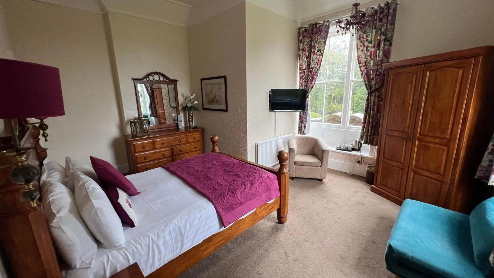 Bed in Broughton Craggs Hotel