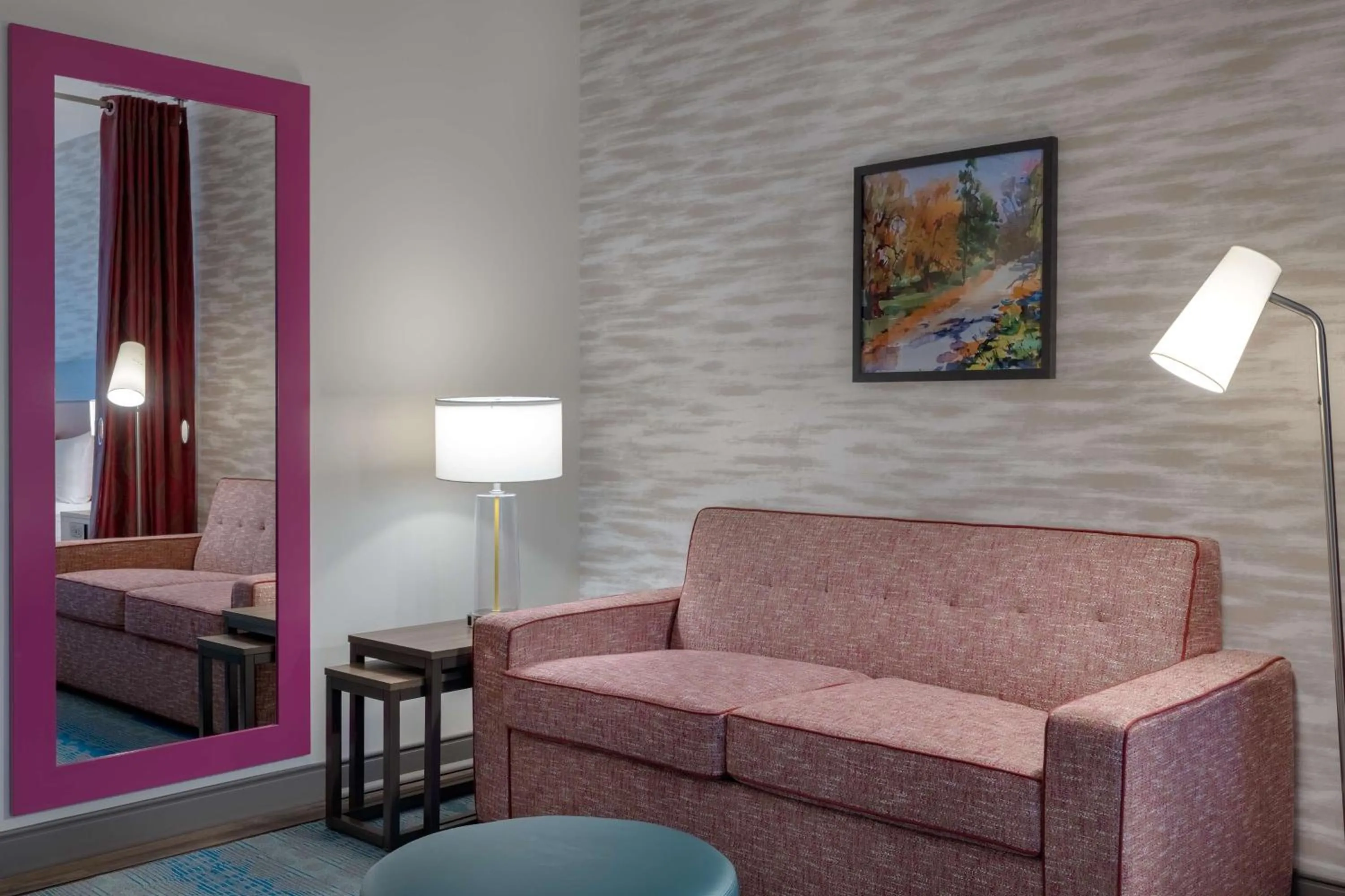 Living room in Home2 Suites By Hilton Bristol