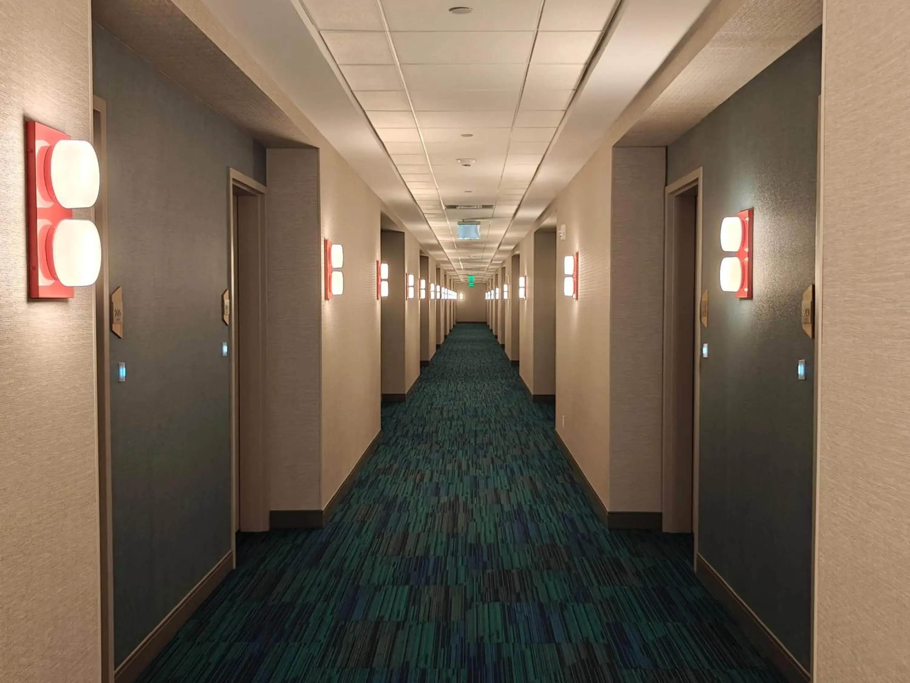 Property building in Home2 Suites By Hilton Bristol Property building in Home2 Suites By Hilton Bristol