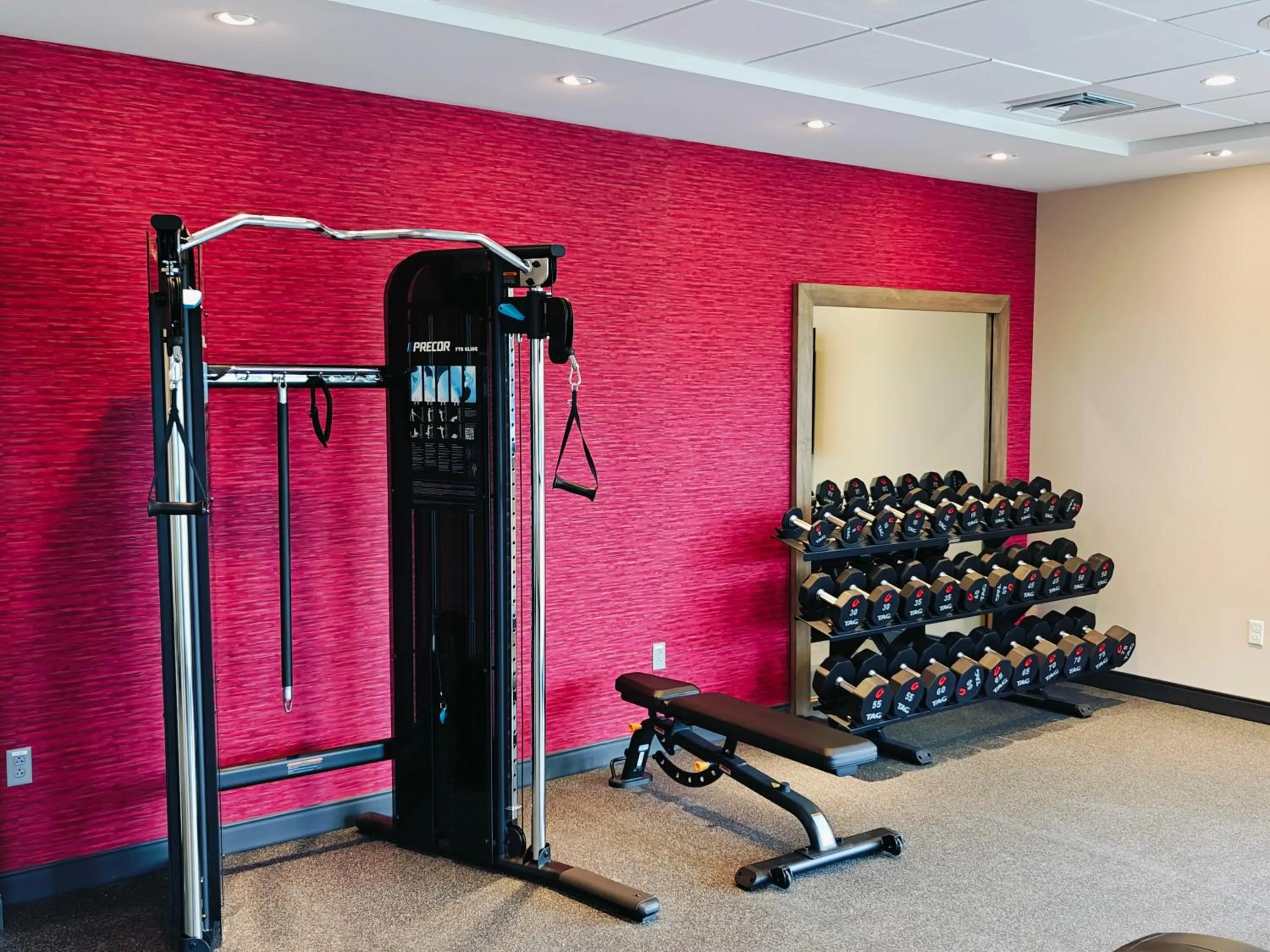 Fitness centre/facilities in Home2 Suites By Hilton Bristol