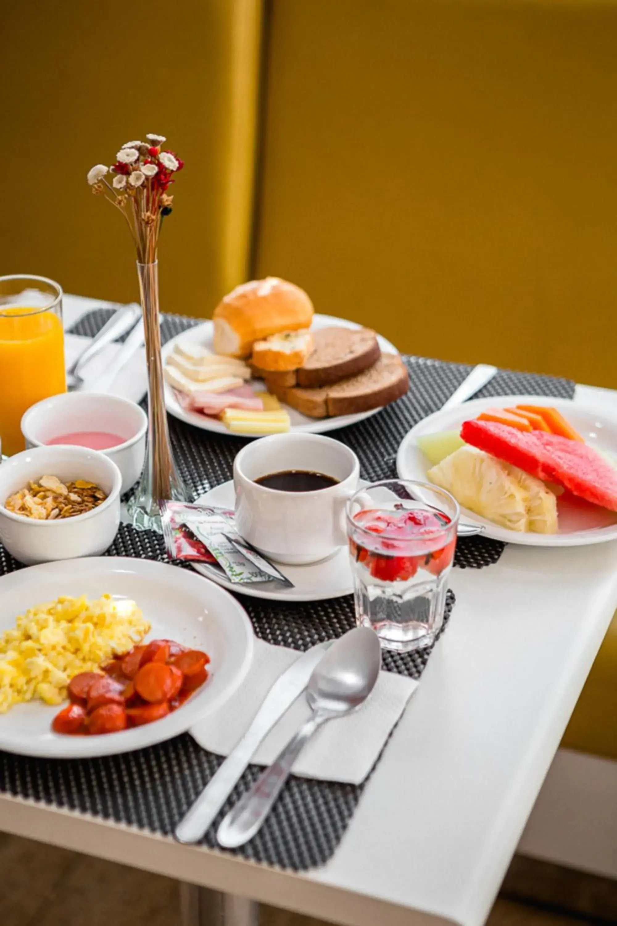 Breakfast in VOA Business Supreme Choice Confins Breakfast in VOA Business Supreme Choice Confins