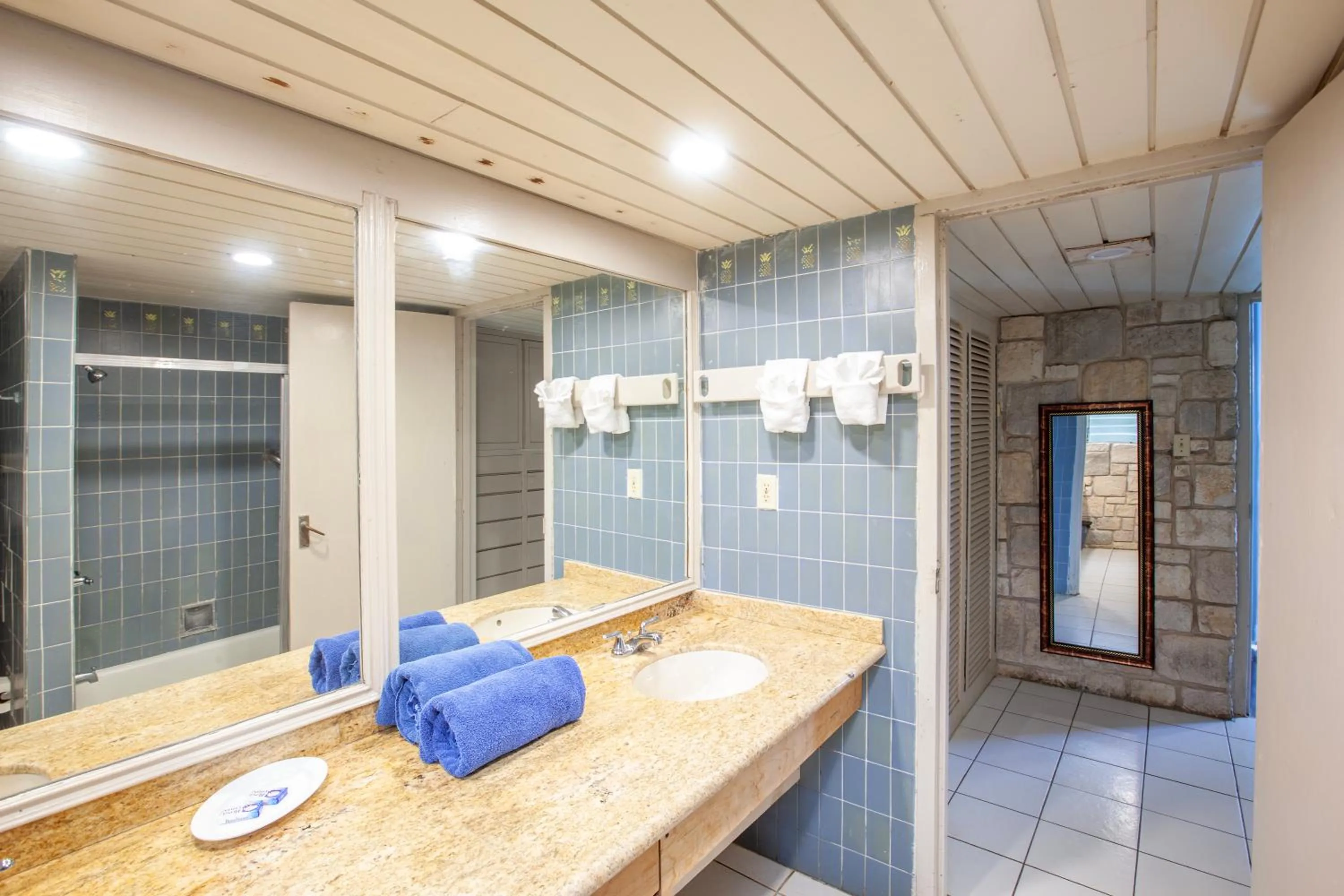 Frenchman's Cove Resort