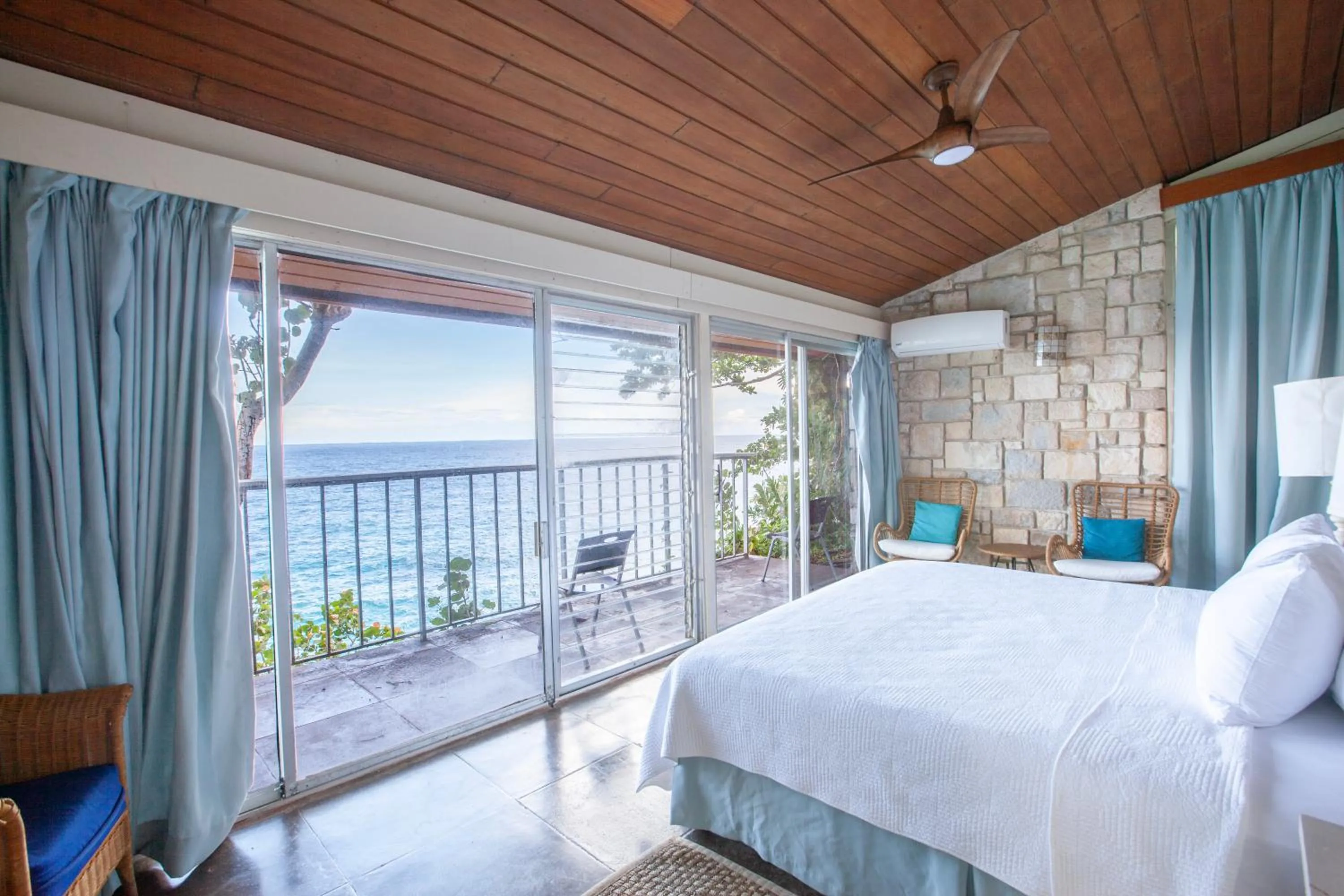 Bed in Frenchman's Cove Resort