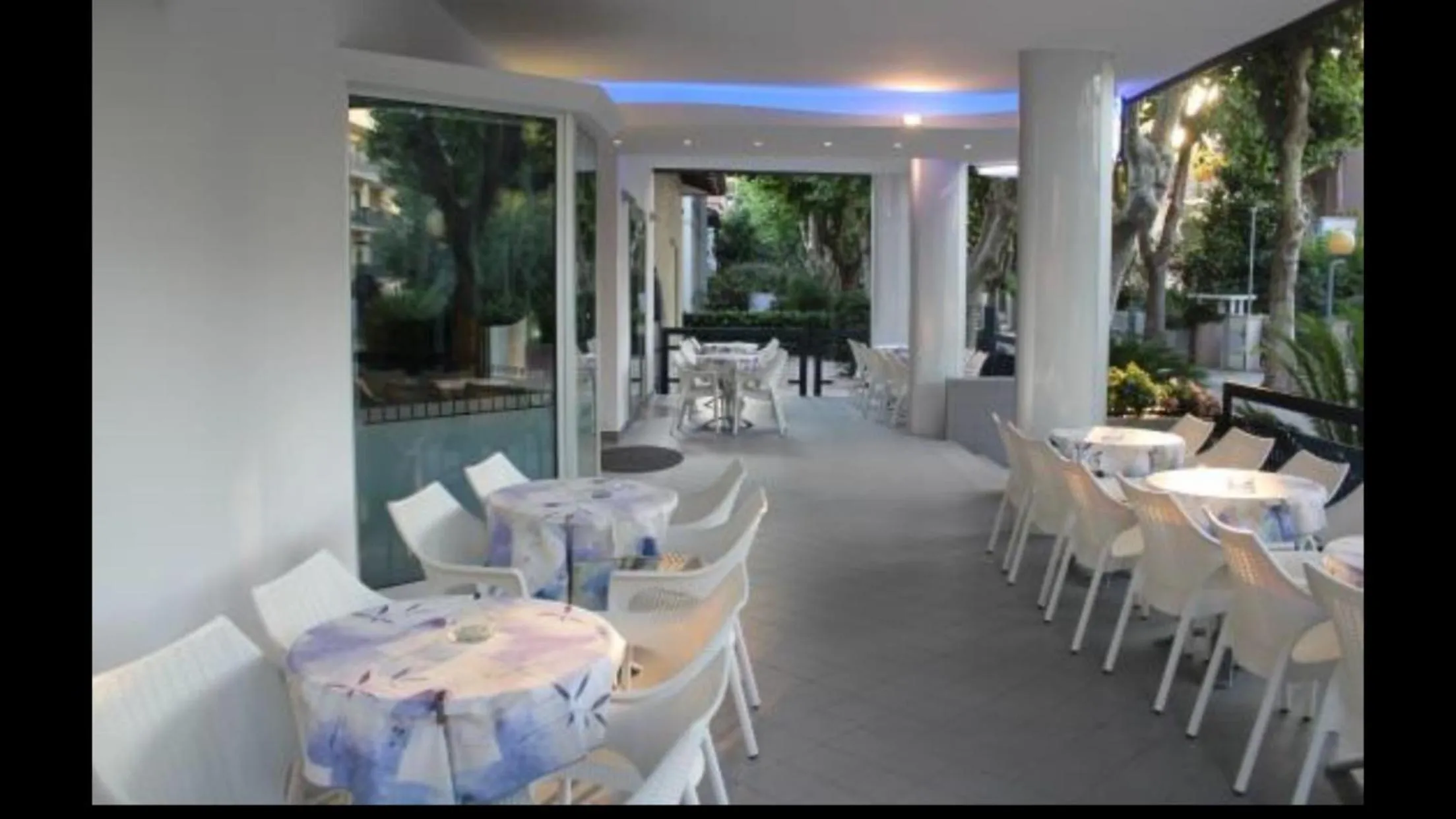 Balcony/Terrace in Hotel Paris Resort