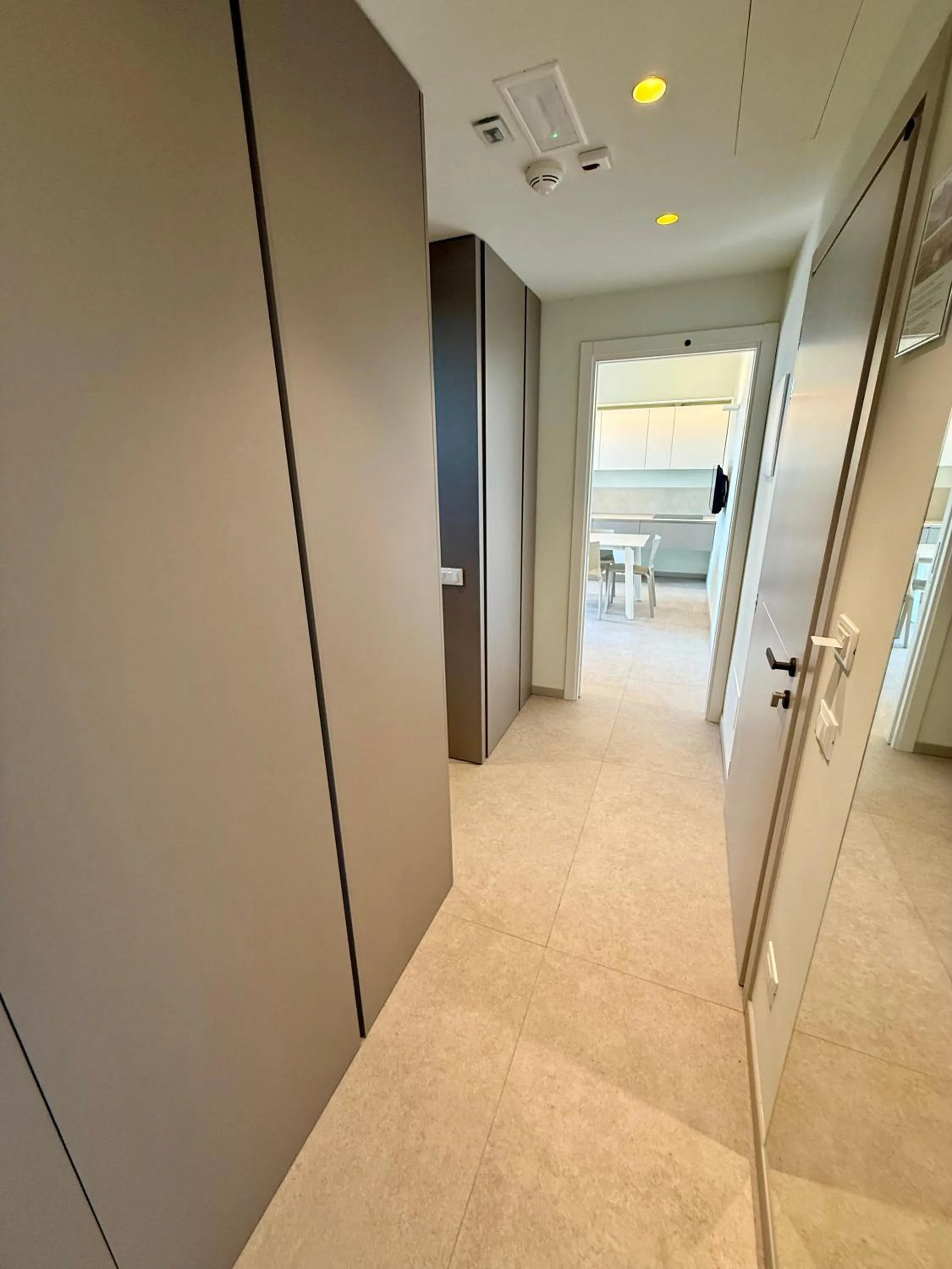 wardrobe in Hotel Paris Resort