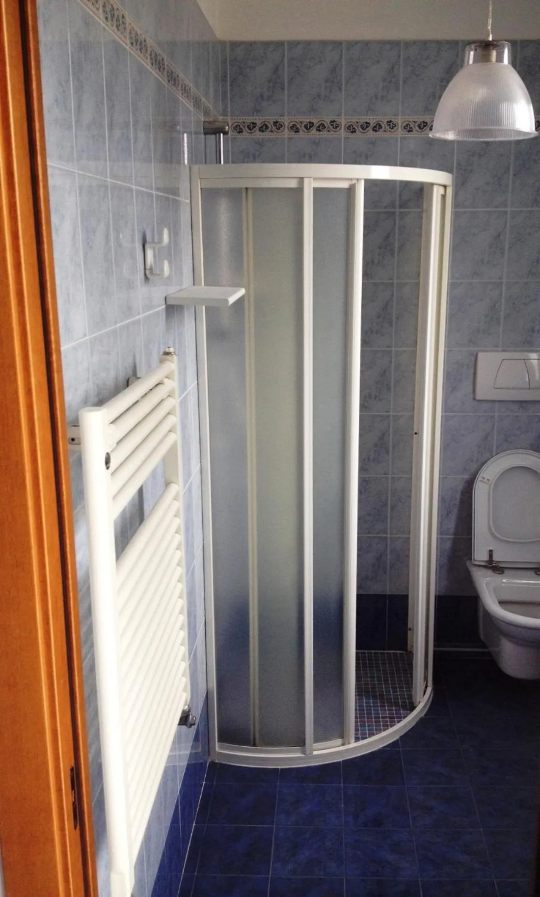 Shower in Hotel Paris Resort