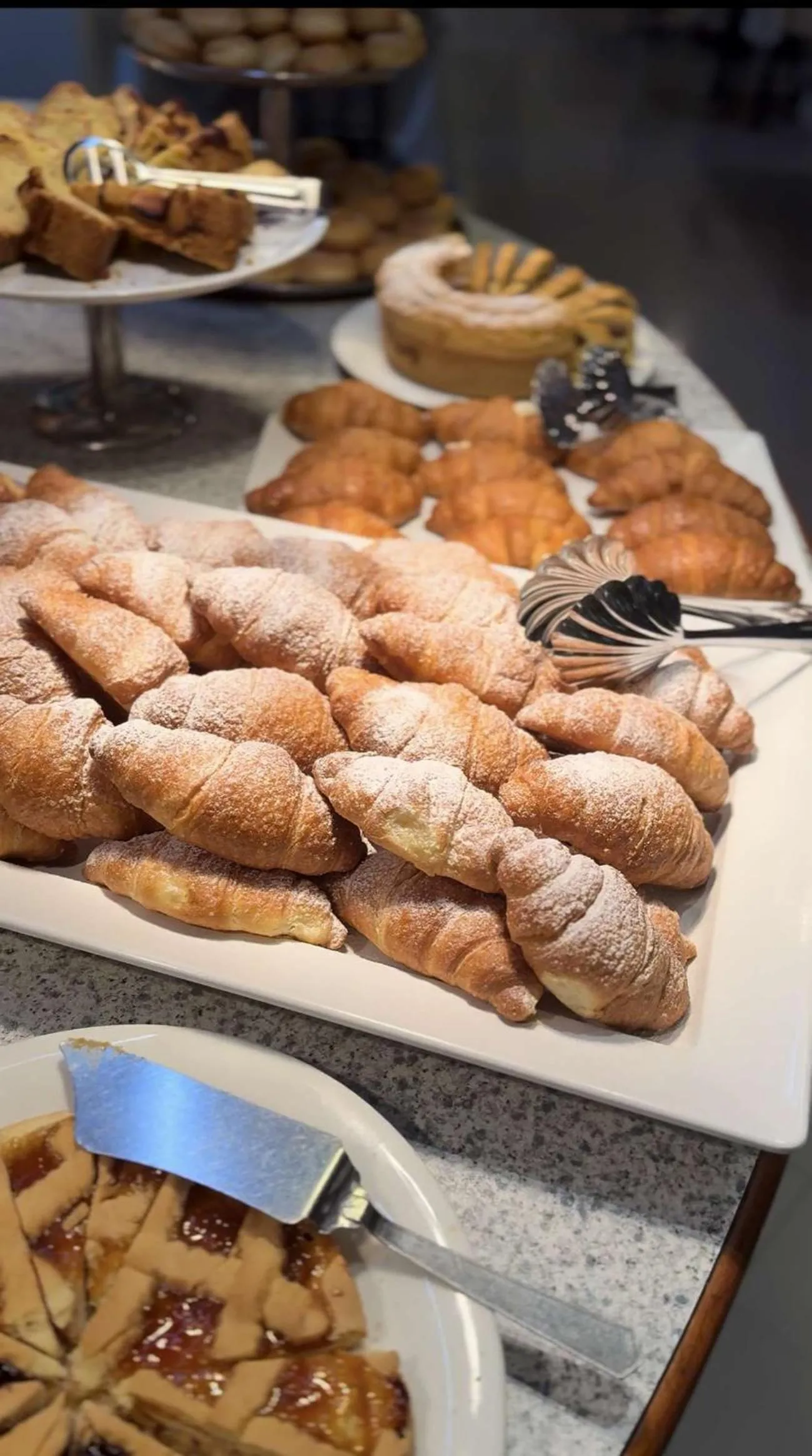 Breakfast in Hotel Paris Resort