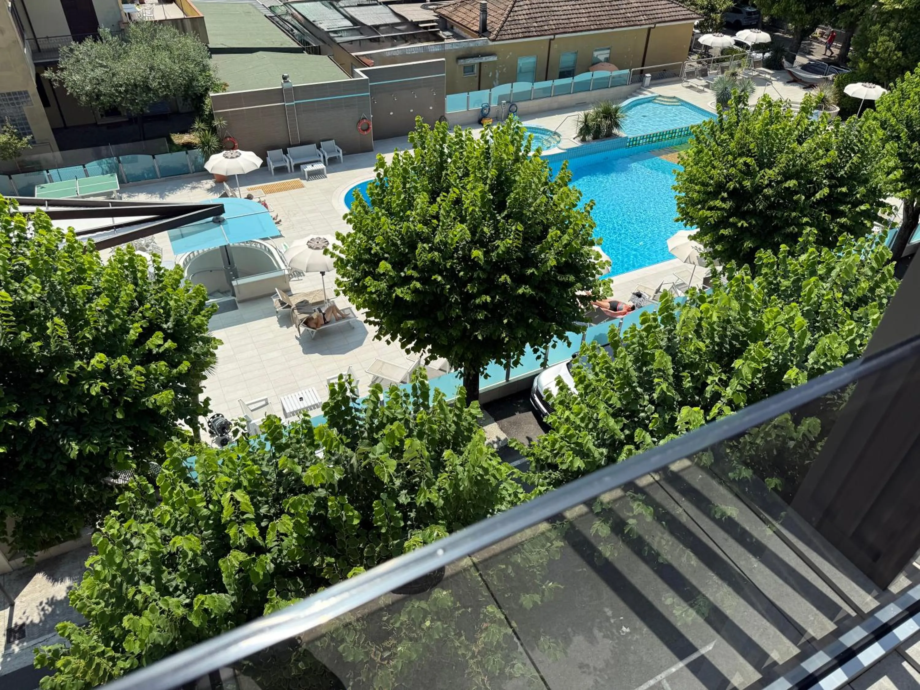 Day in Hotel Paris Resort