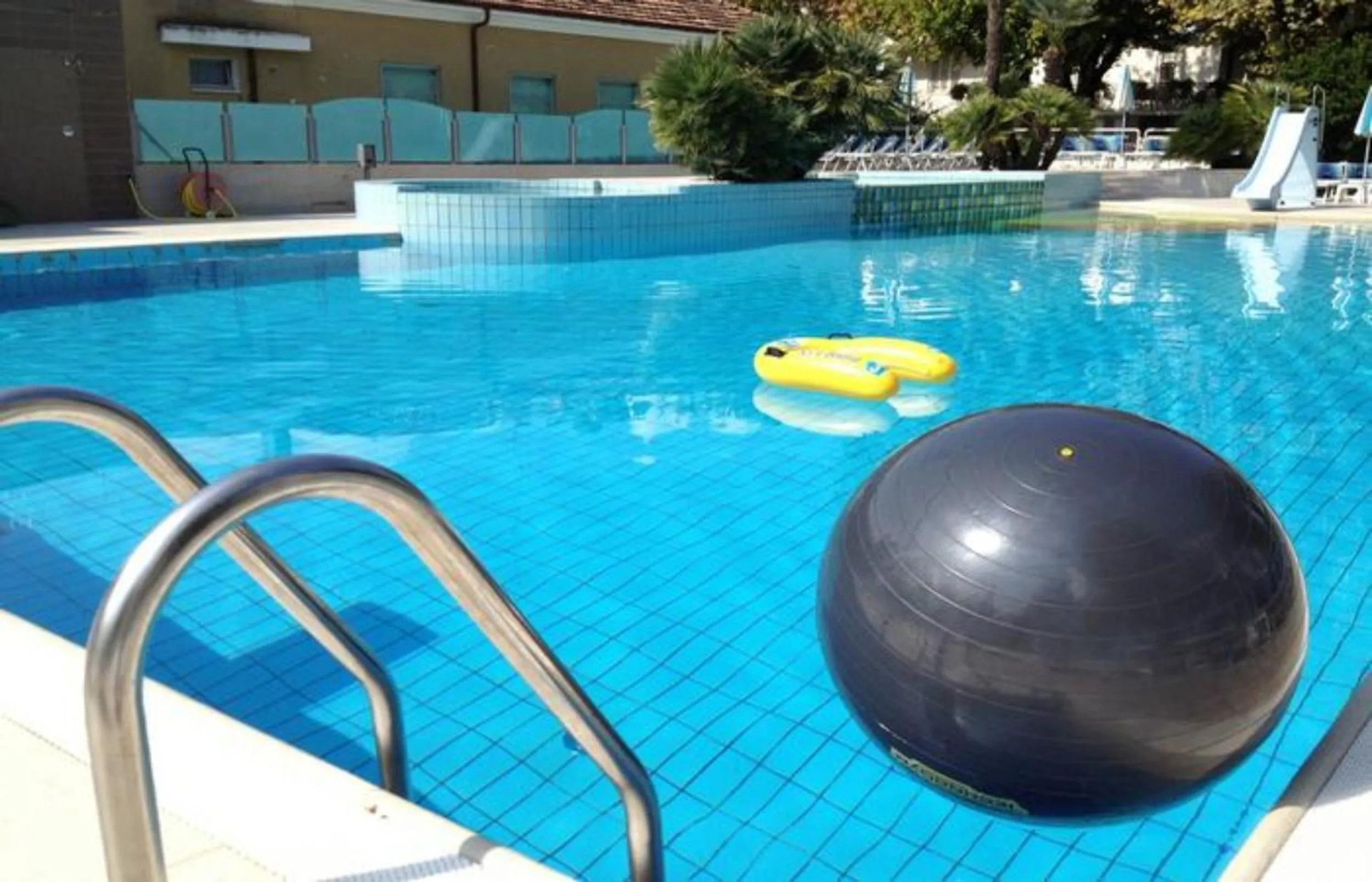 Day in Hotel Paris Resort