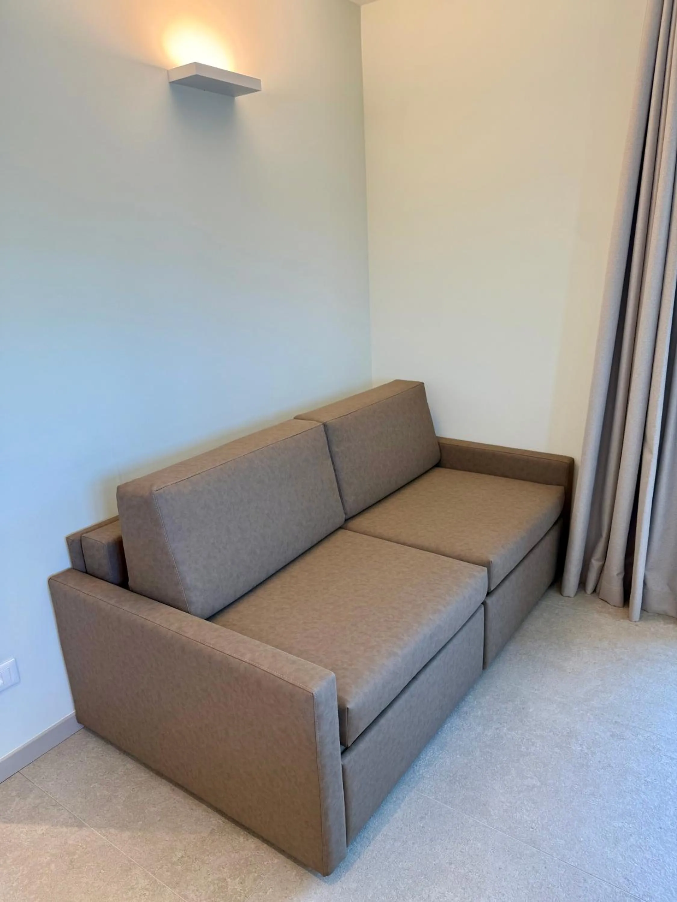 Seating area in Hotel Paris Resort