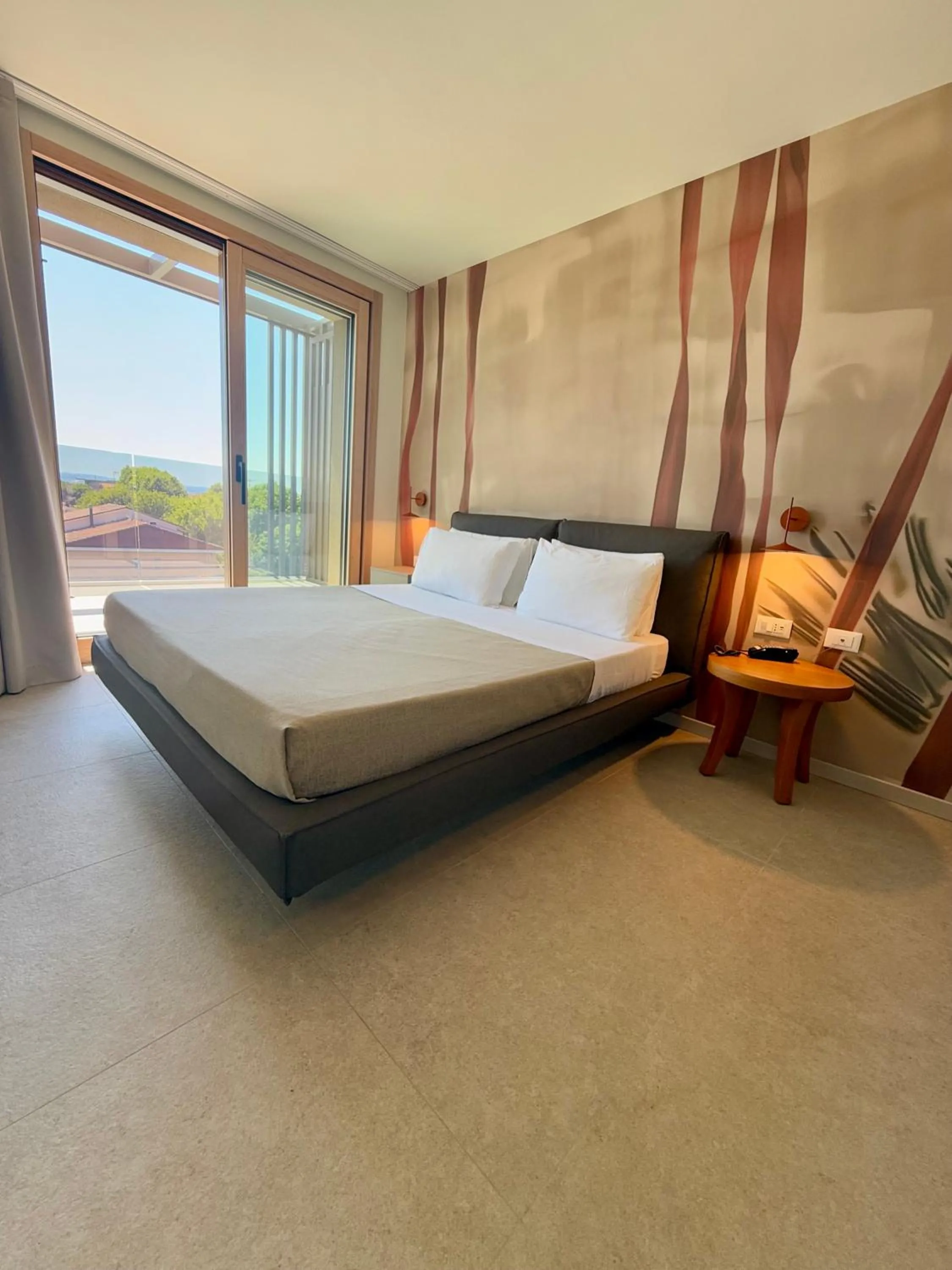 Bed in Hotel Paris Resort
