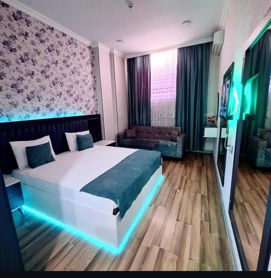 Photo of the whole room, Bed in Nord West Hotel