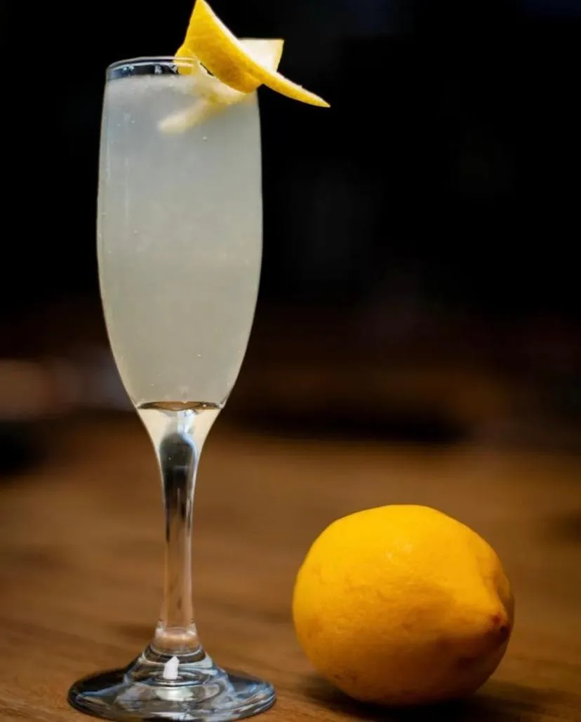 Restaurant/places to eat in Clandestino Hotel Pila Seca