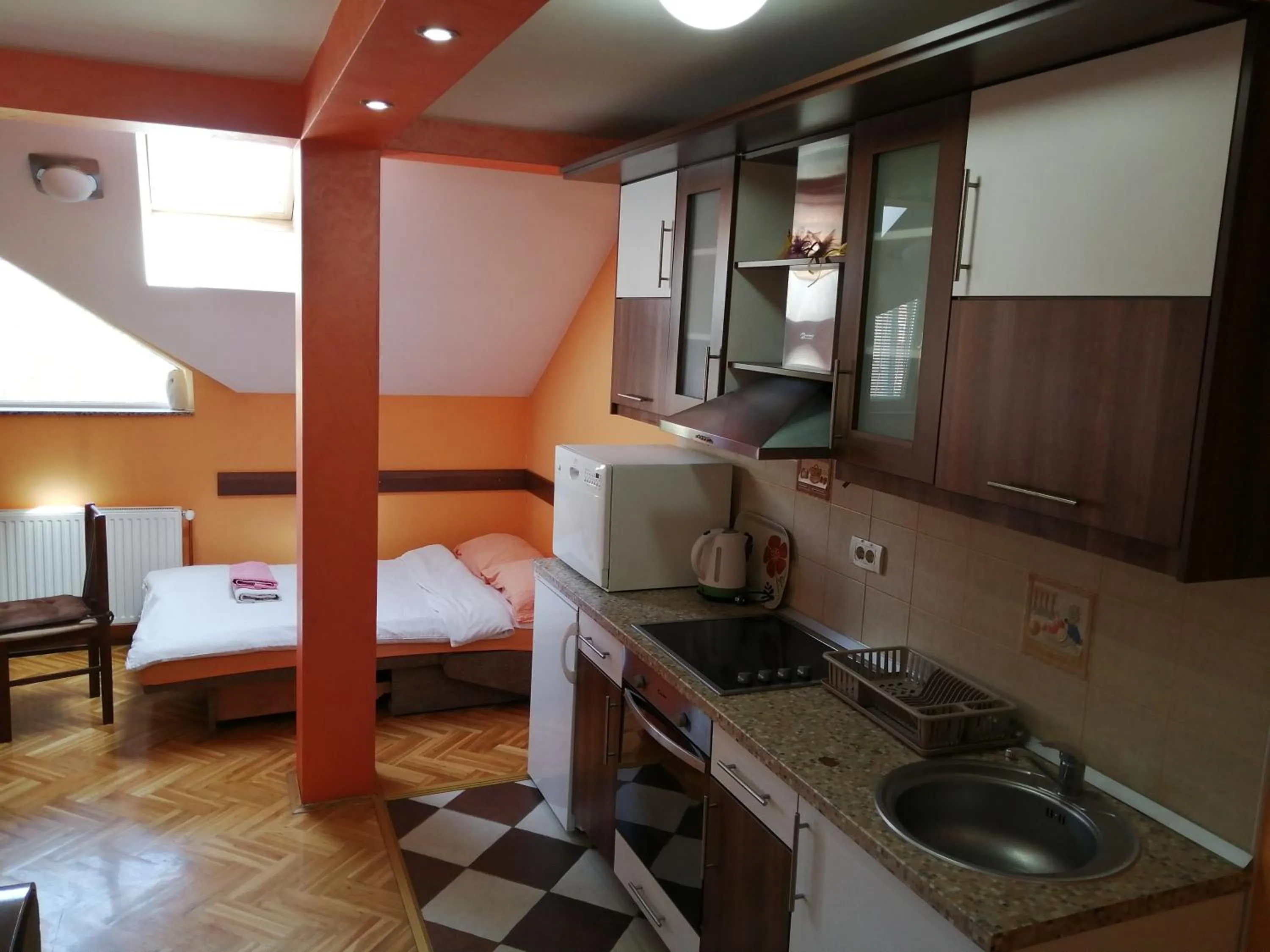 Bed in Apartments Bella Mare Belgrade