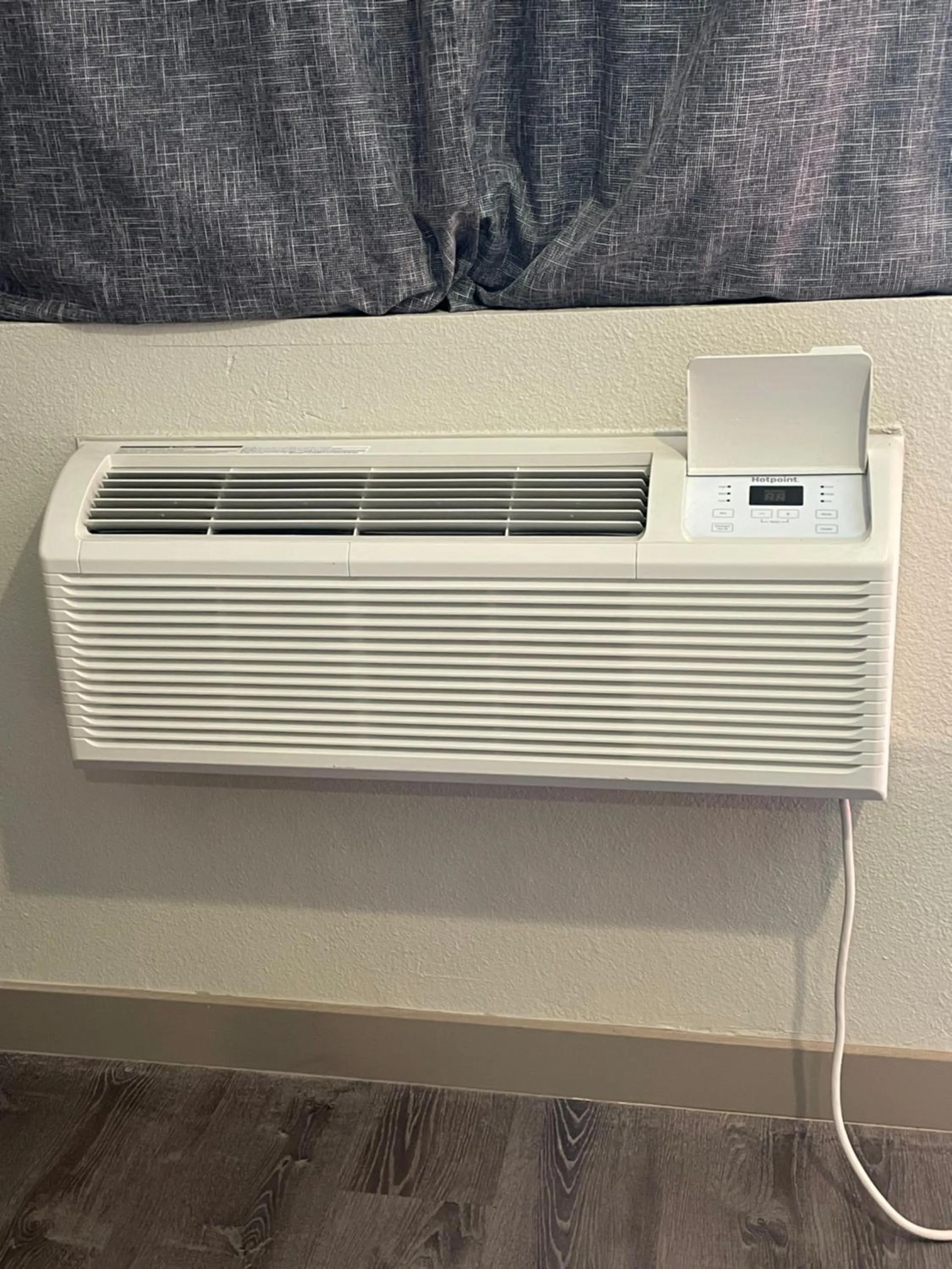 air conditioner in Western Lodge Phoenix Airport/Downtown