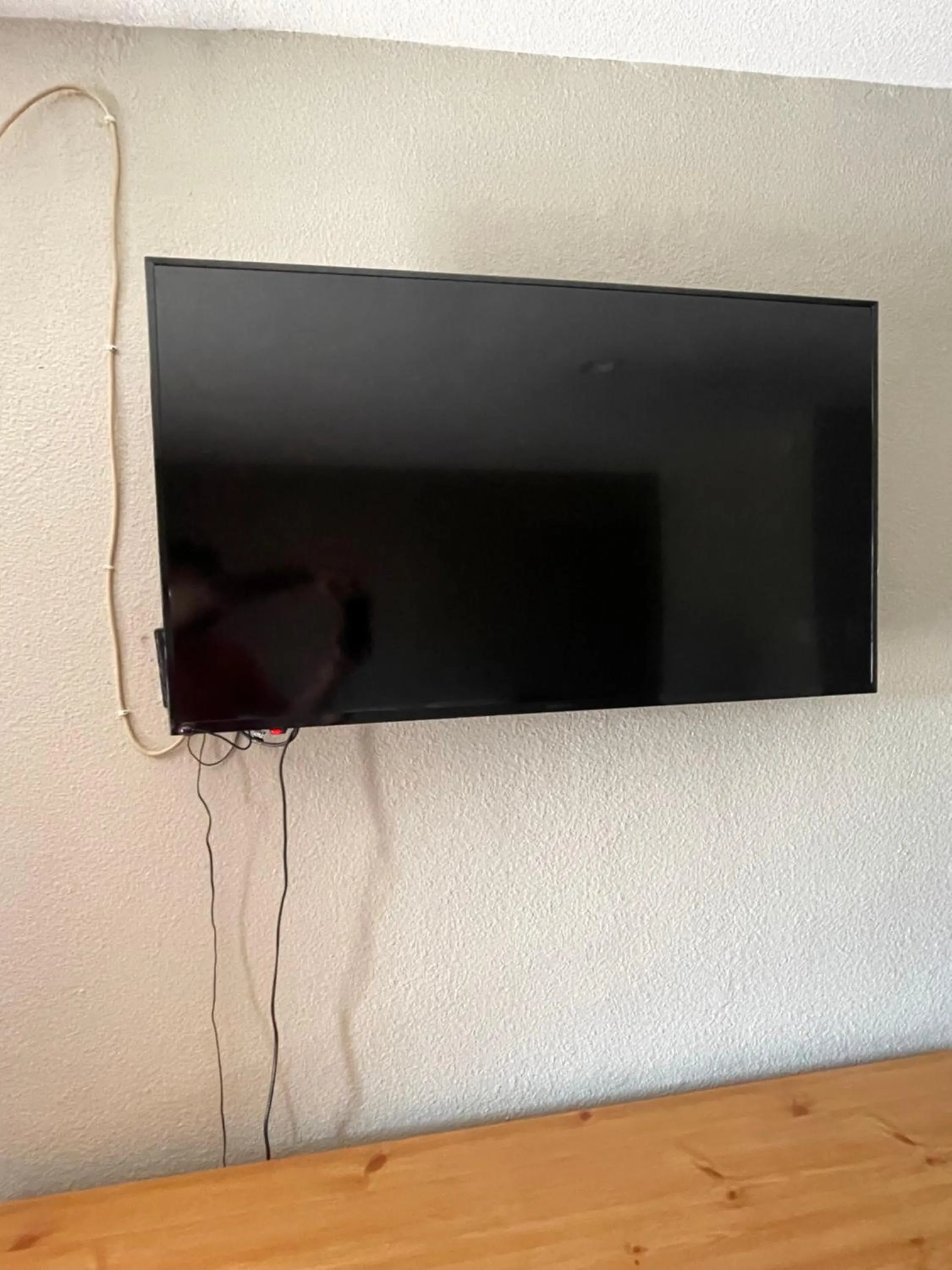 TV and multimedia in Western Lodge Phoenix Airport/Downtown