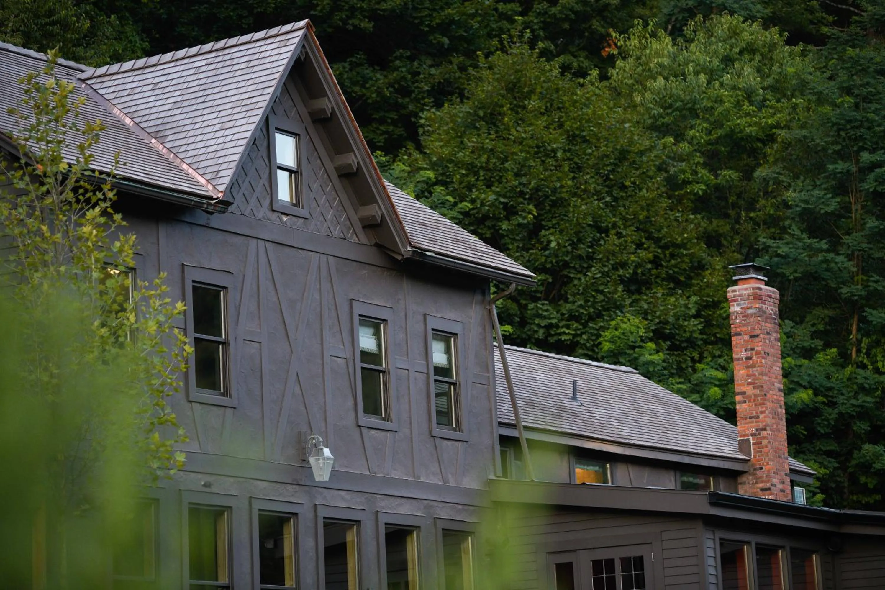 Property building in Little Cat Lodge