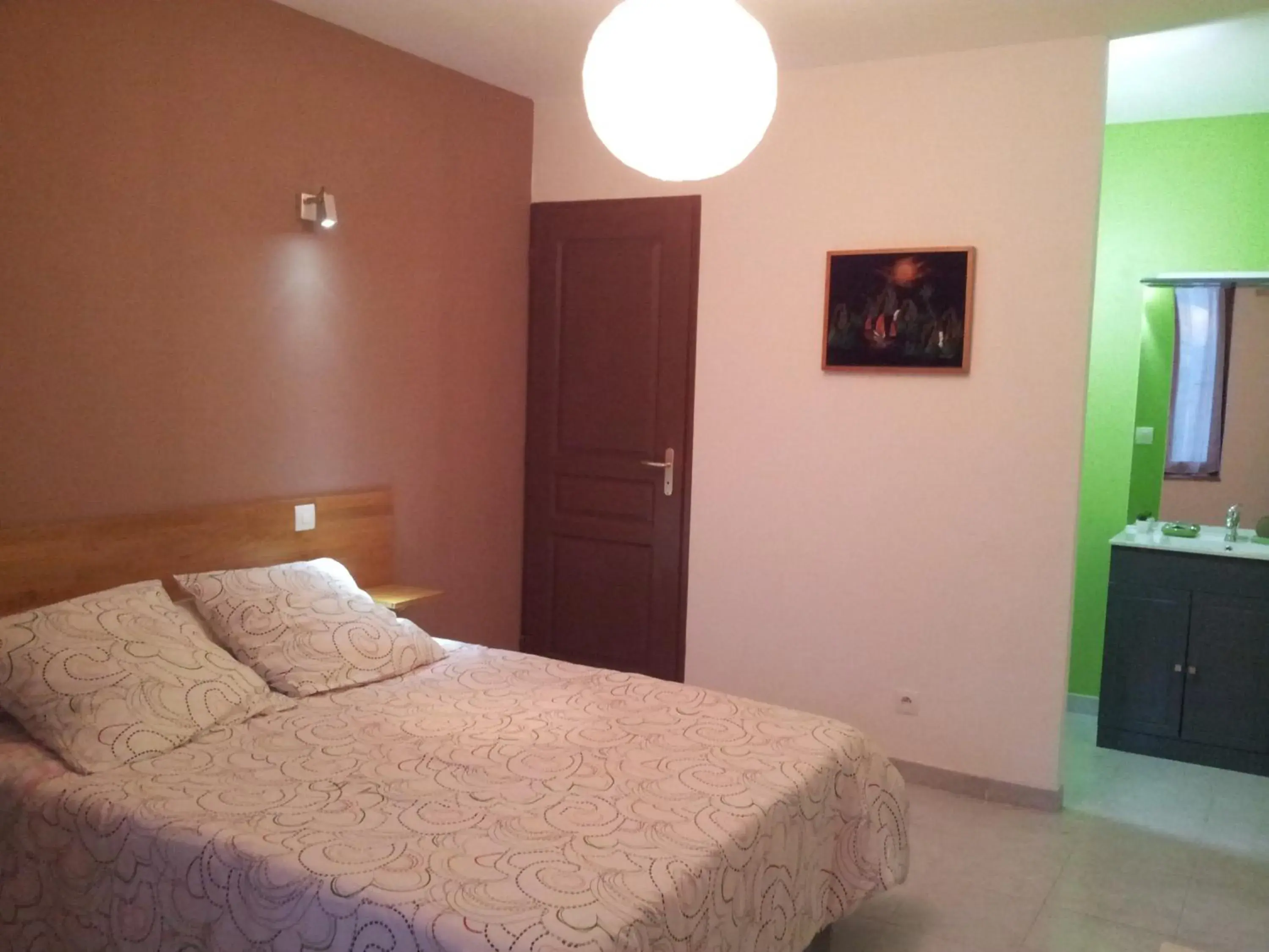 Deluxe Double Room in Millot Conilhac Deluxe Double Room in Millot Conilhac