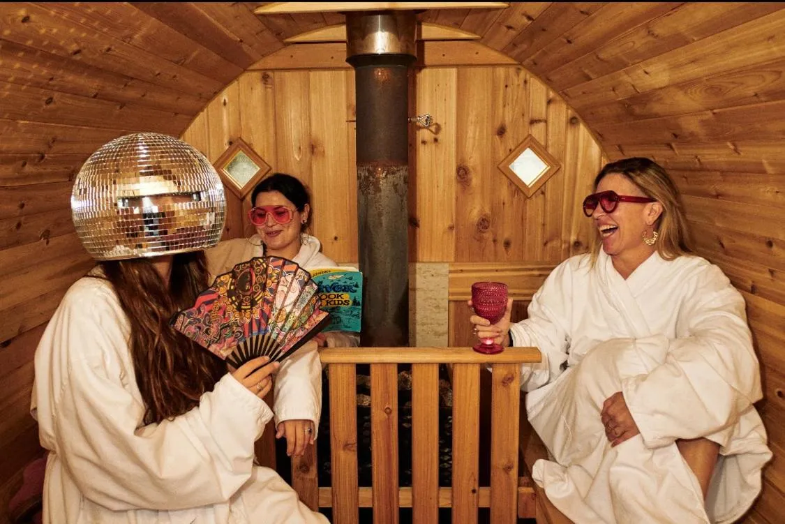 Sauna in DayDreamer Domes