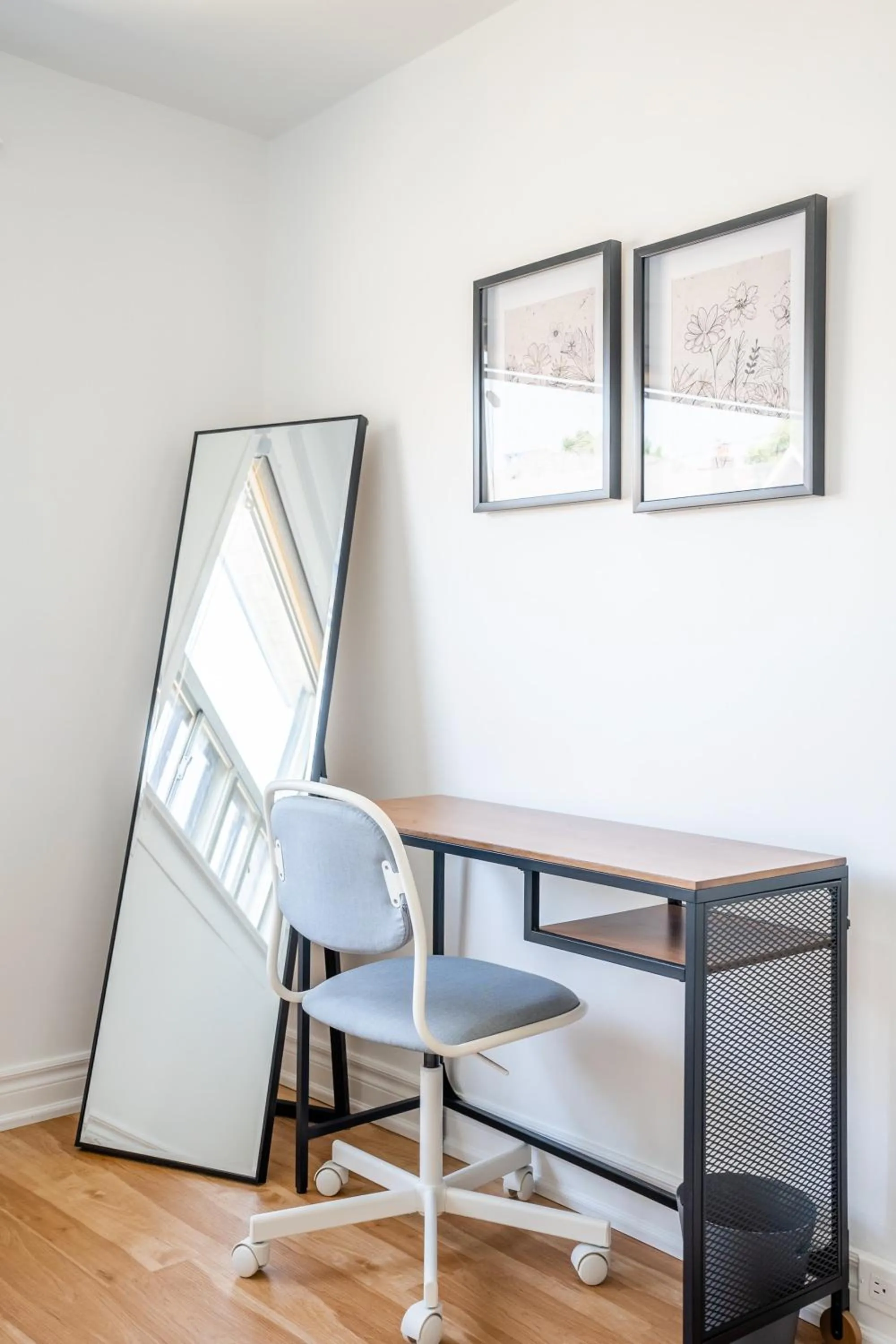 3BR Luxury Home - Heart of St Clair West