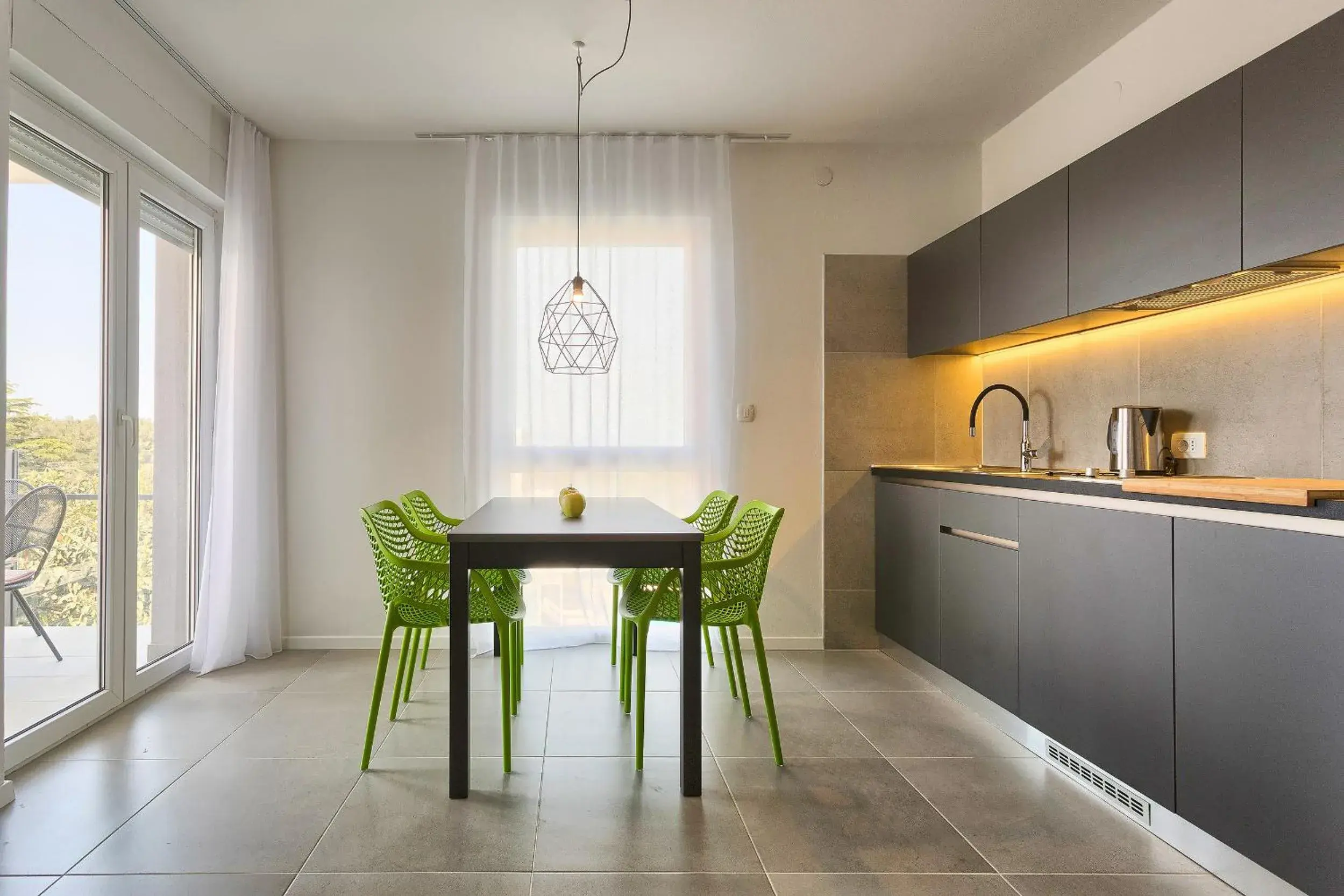 One-Bedroom Apartment with Balcony and Garden View in Astinian apartments Jadranka One-Bedroom Apartment with Balcony and Garden View in Astinian apartments Jadranka