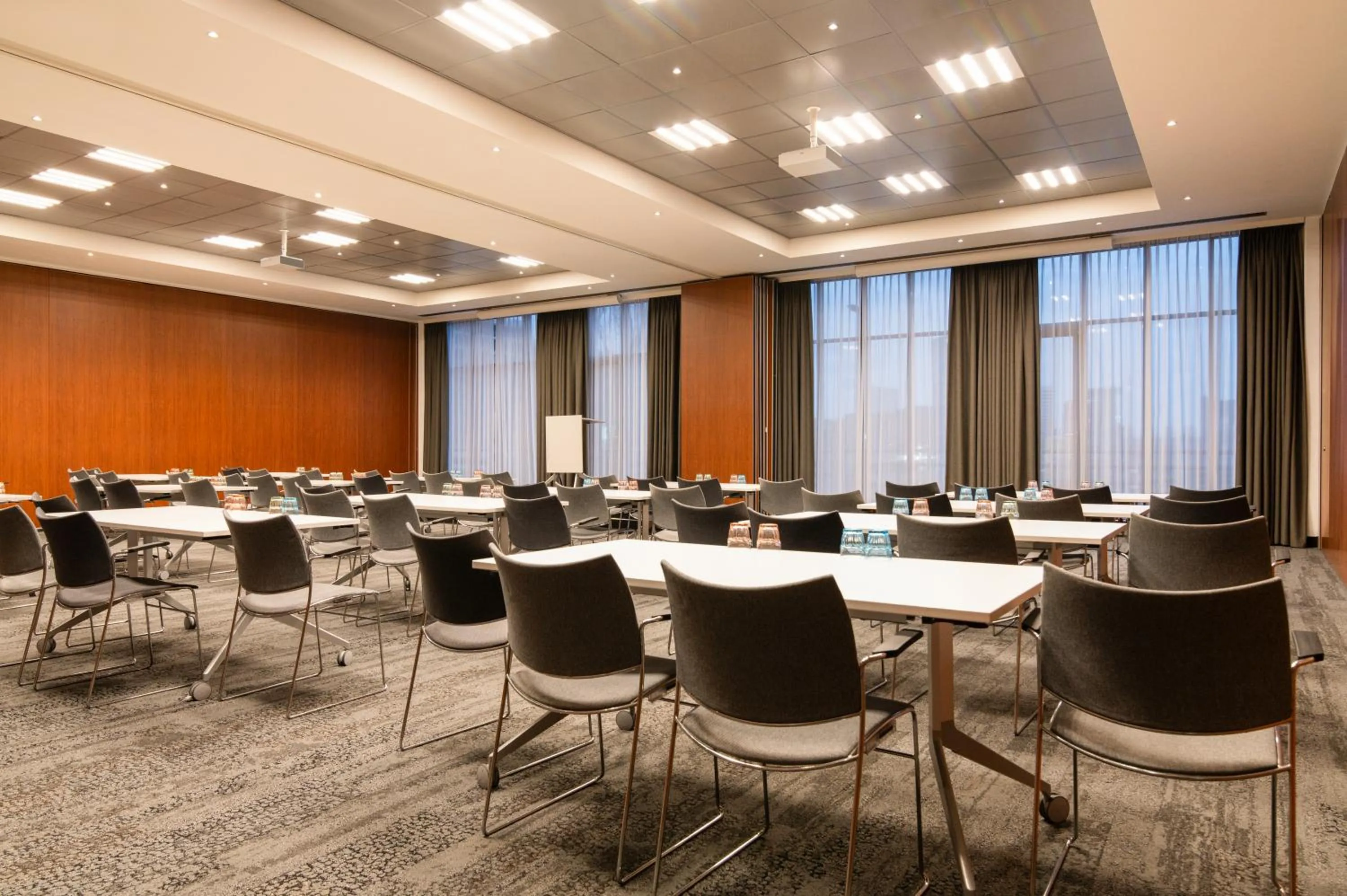 Meeting/conference room in Mercure Amsterdam City Hotel