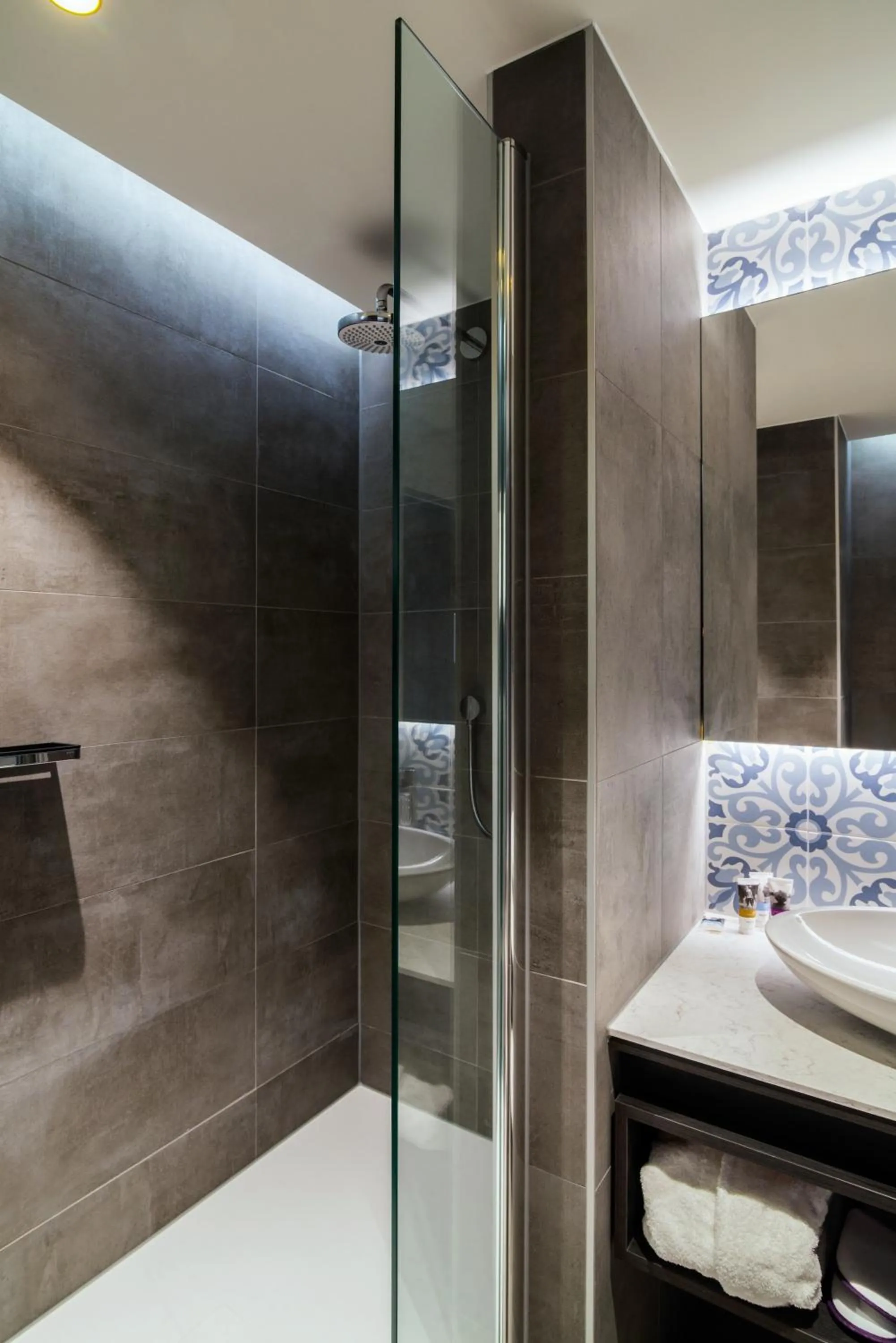 Bathroom in Mercure Amsterdam City Hotel