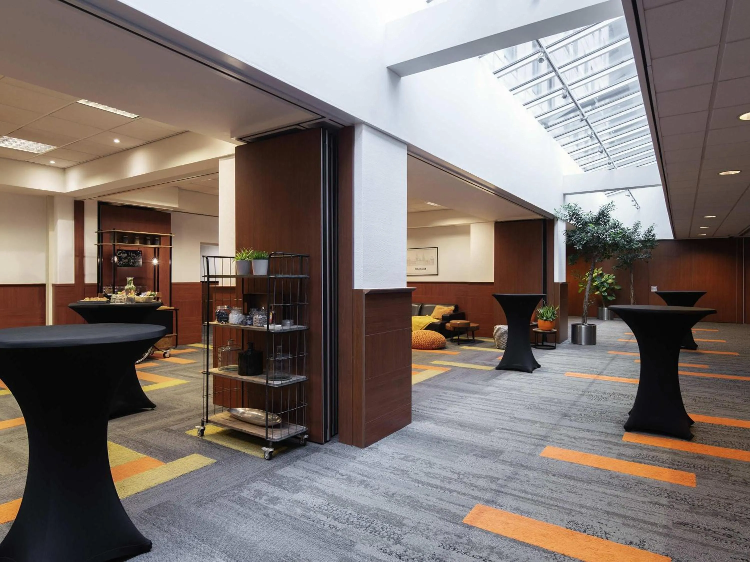 Meeting/conference room in Mercure Amsterdam City Hotel