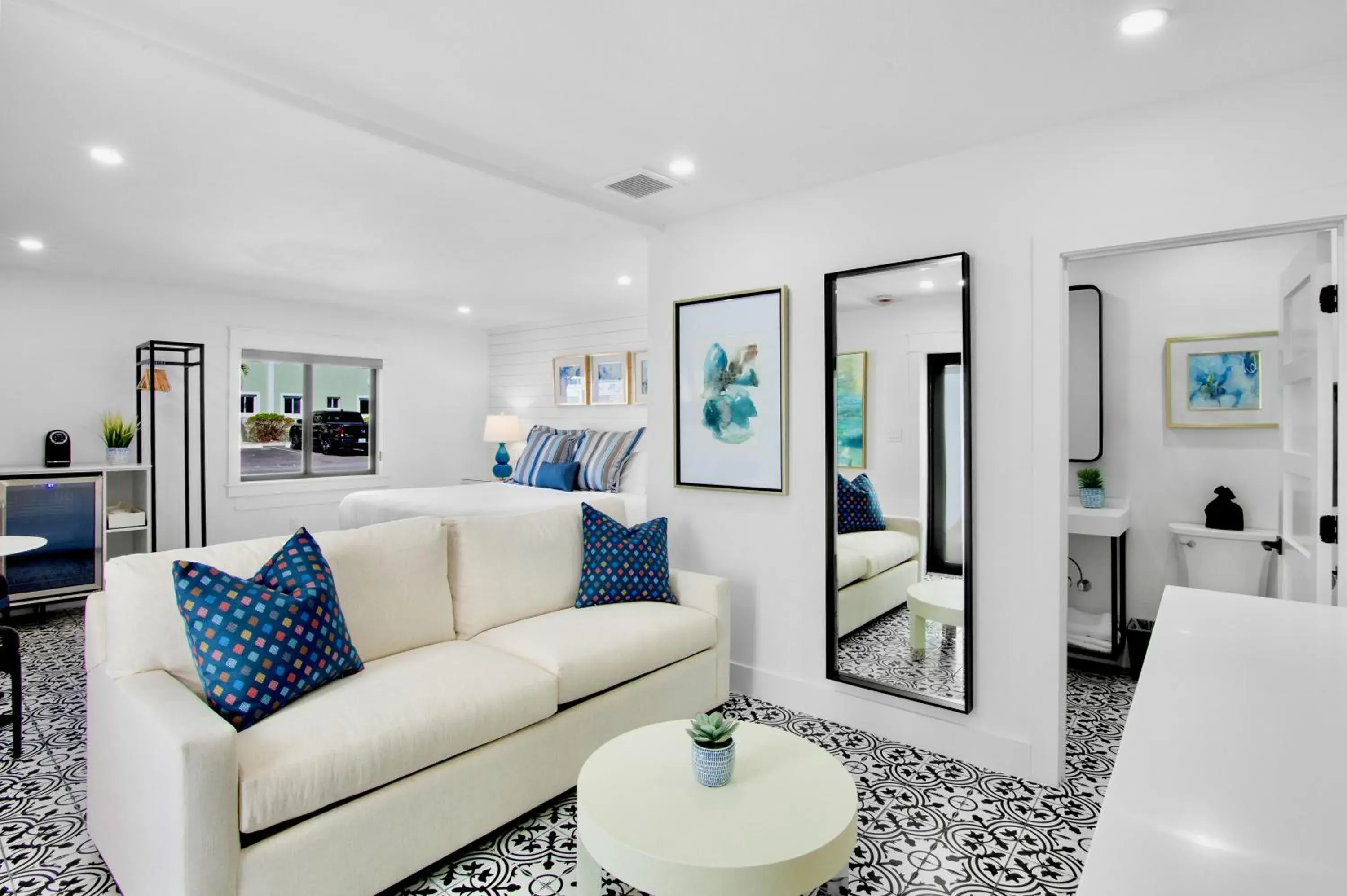 King Suite in The Retreat at Anna Maria Island Inn King Suite in The Retreat at Anna Maria Island Inn