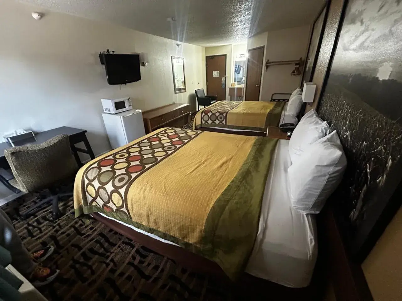 Bedroom, Bed in OYO West Point Inn Bedroom, Bed in OYO West Point Inn