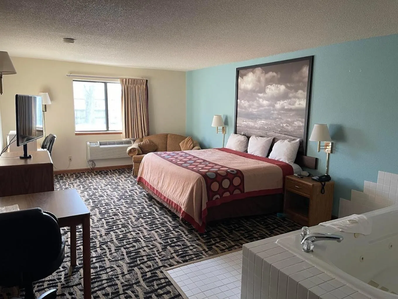 Bedroom, Bed in West Point Inn & Suits