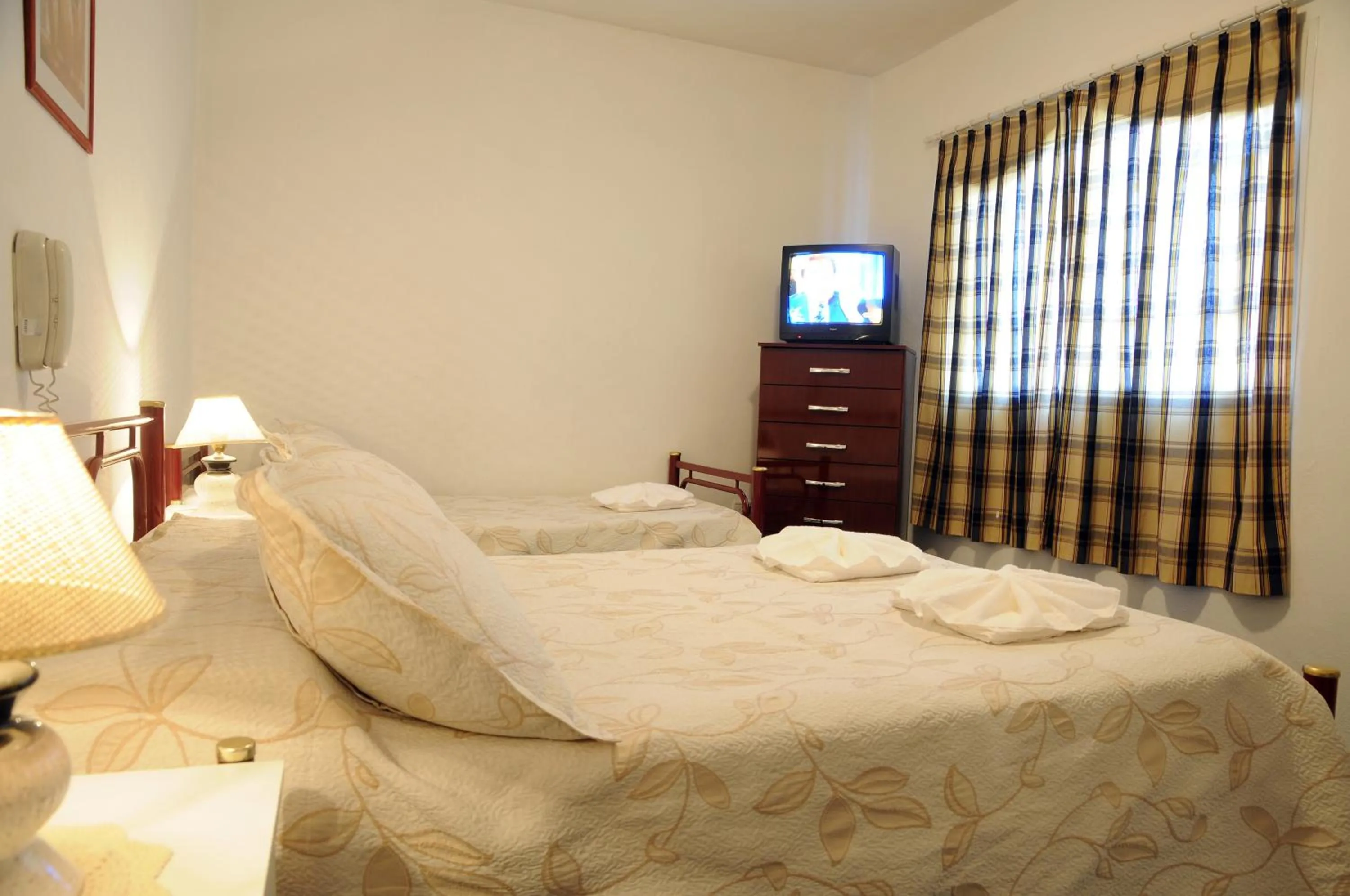 Photo of the whole room, Bed in Hotel Salerno