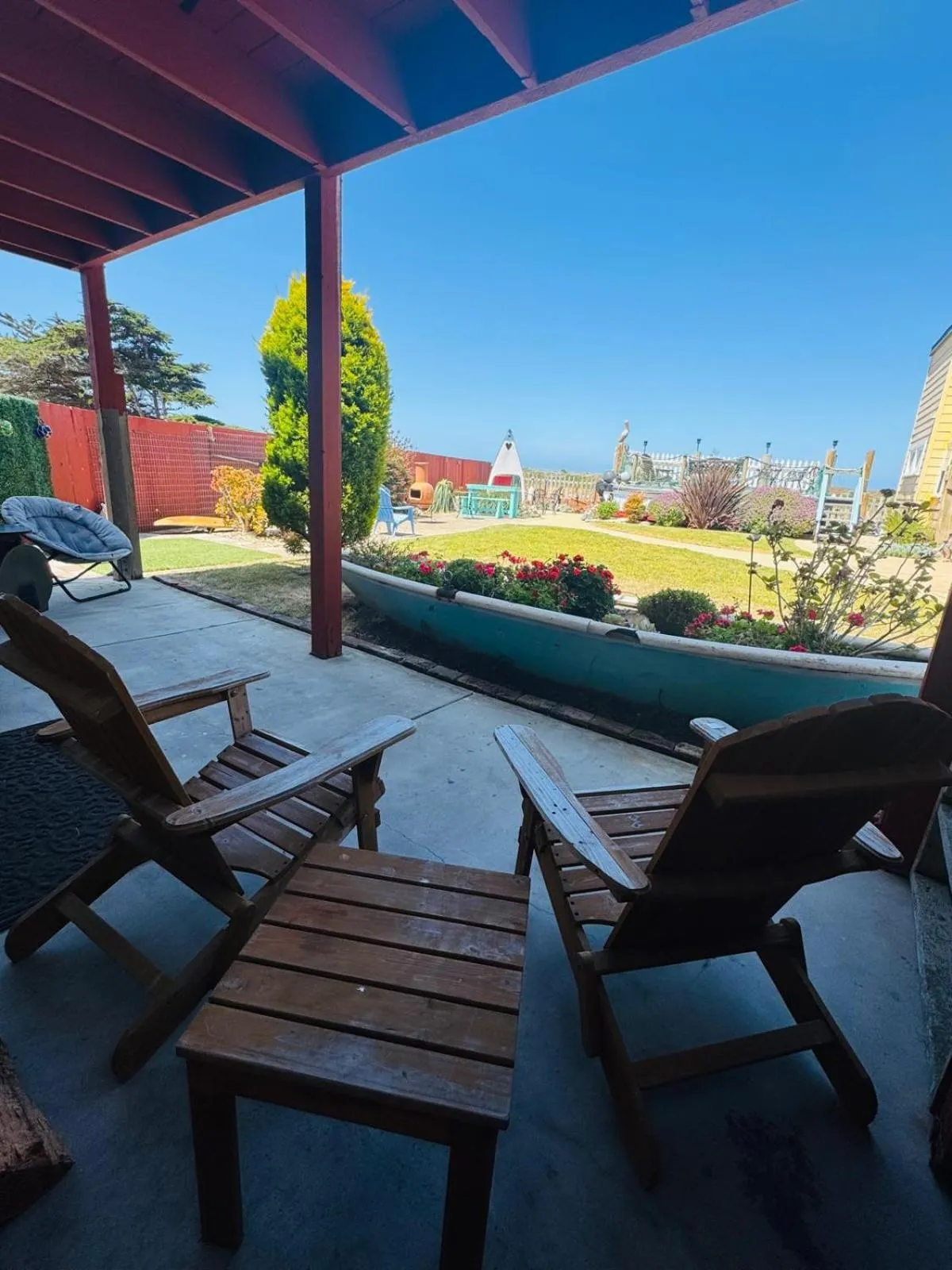Patio in Captain's Inn at Moss Landing