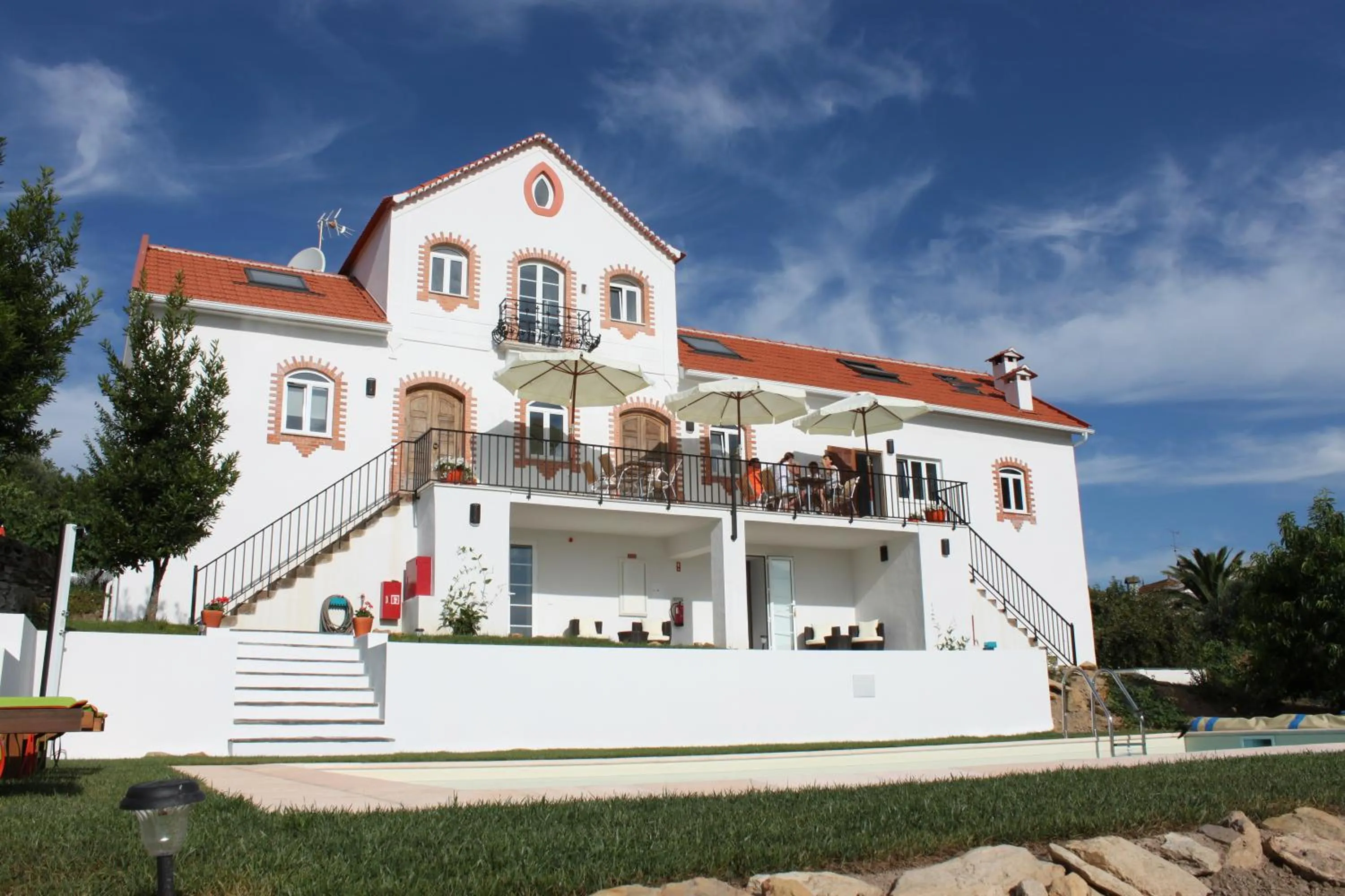 Facade/entrance in Casa nas Serras