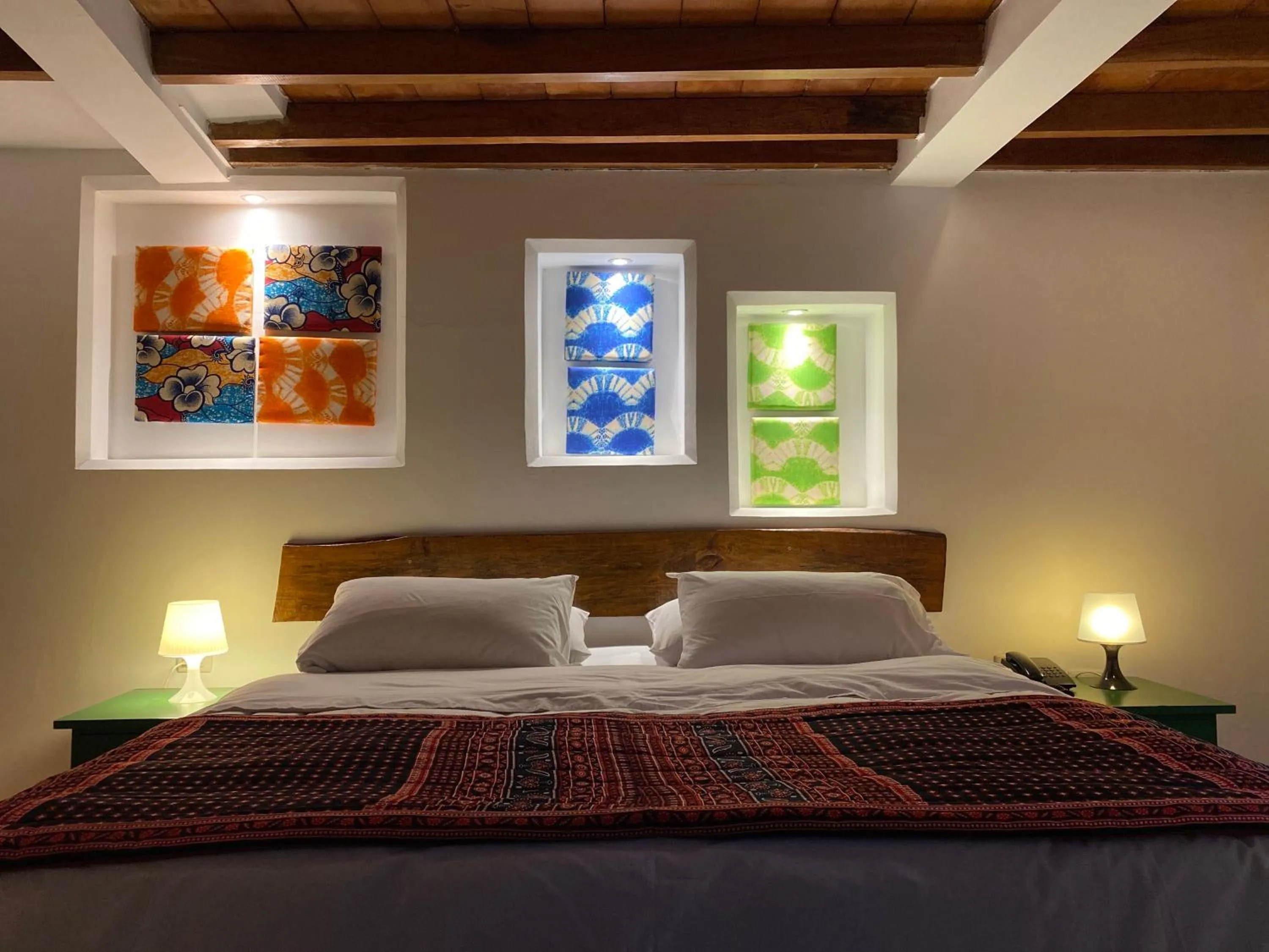 Bed in Iguanazu Bed & Breakfast