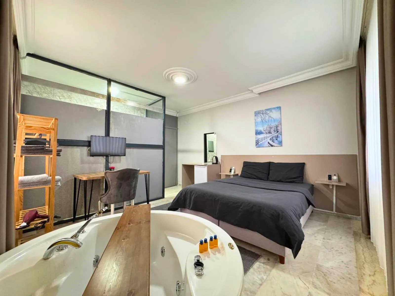 Photo of the whole room in Grond Konaklama Mersin