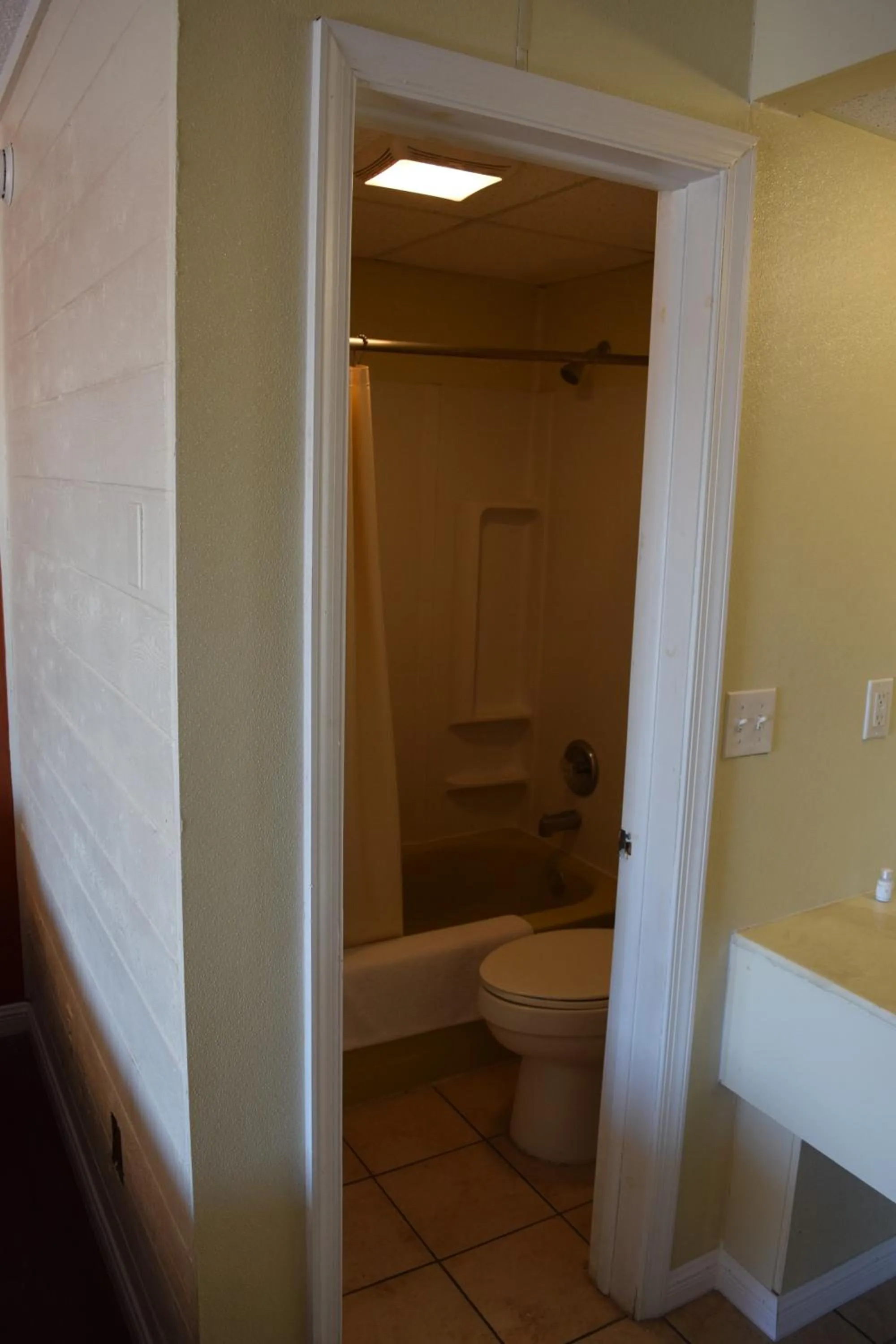 Bathroom in Dry Dock Motel