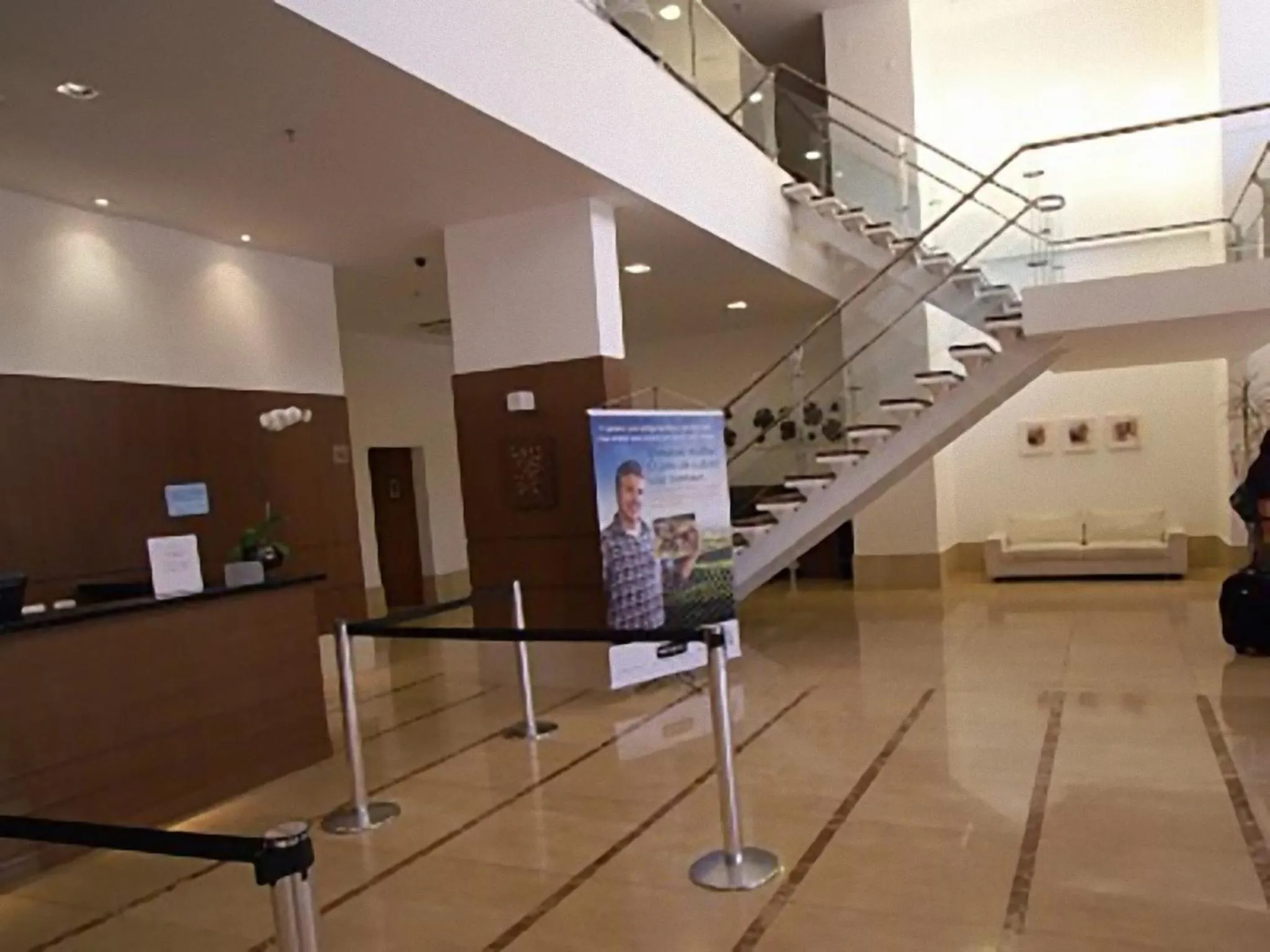 Monumental Nóbile Suites Setor Hoteleiro Norte com serviço diário de limpeza
