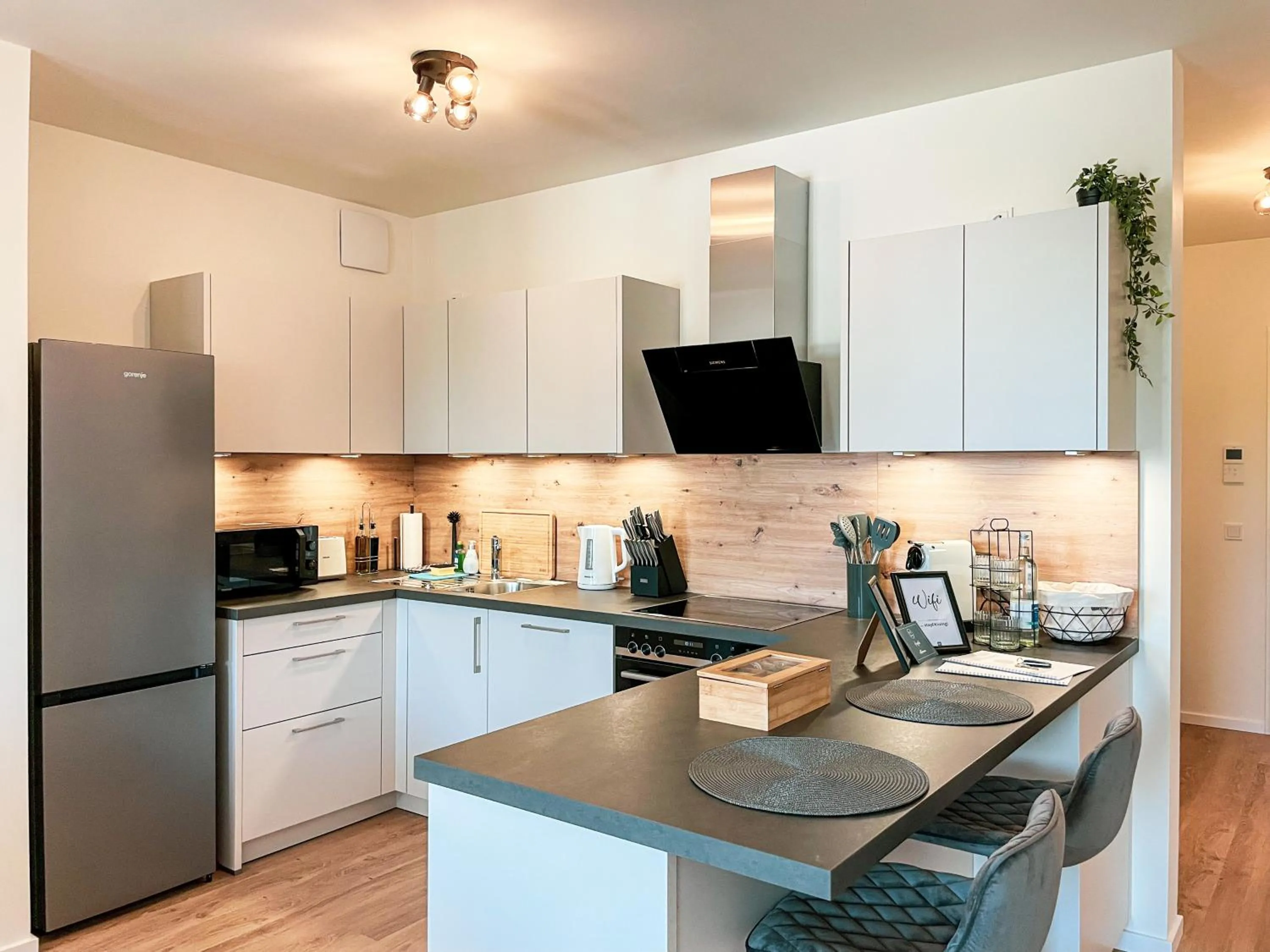 UNiQE- 6 pers - design apartment - fair - SKY-TV - parking