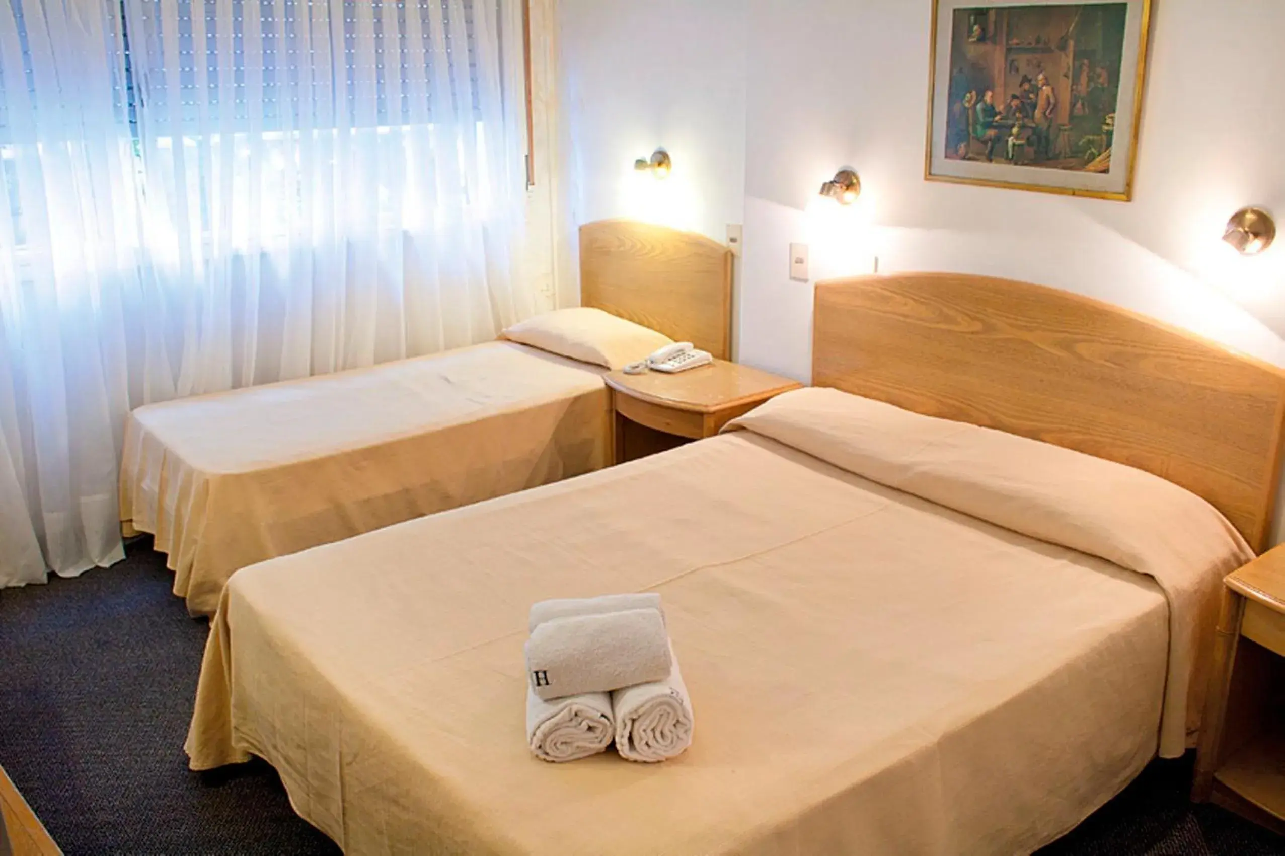 Triple Room in Hotel Balfers Triple Room in Hotel Balfers