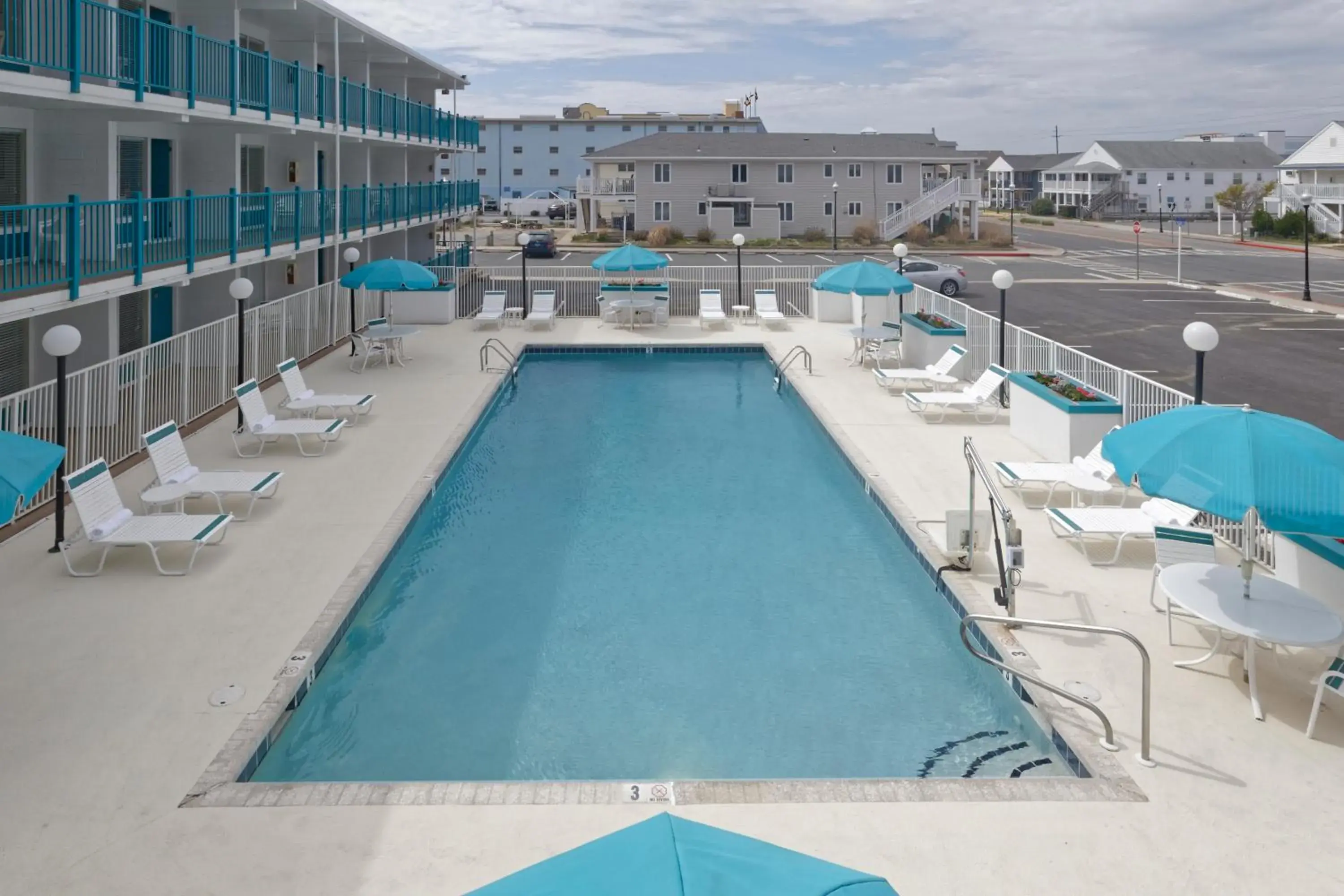 Activities, Swimming Pool in Dunes Court