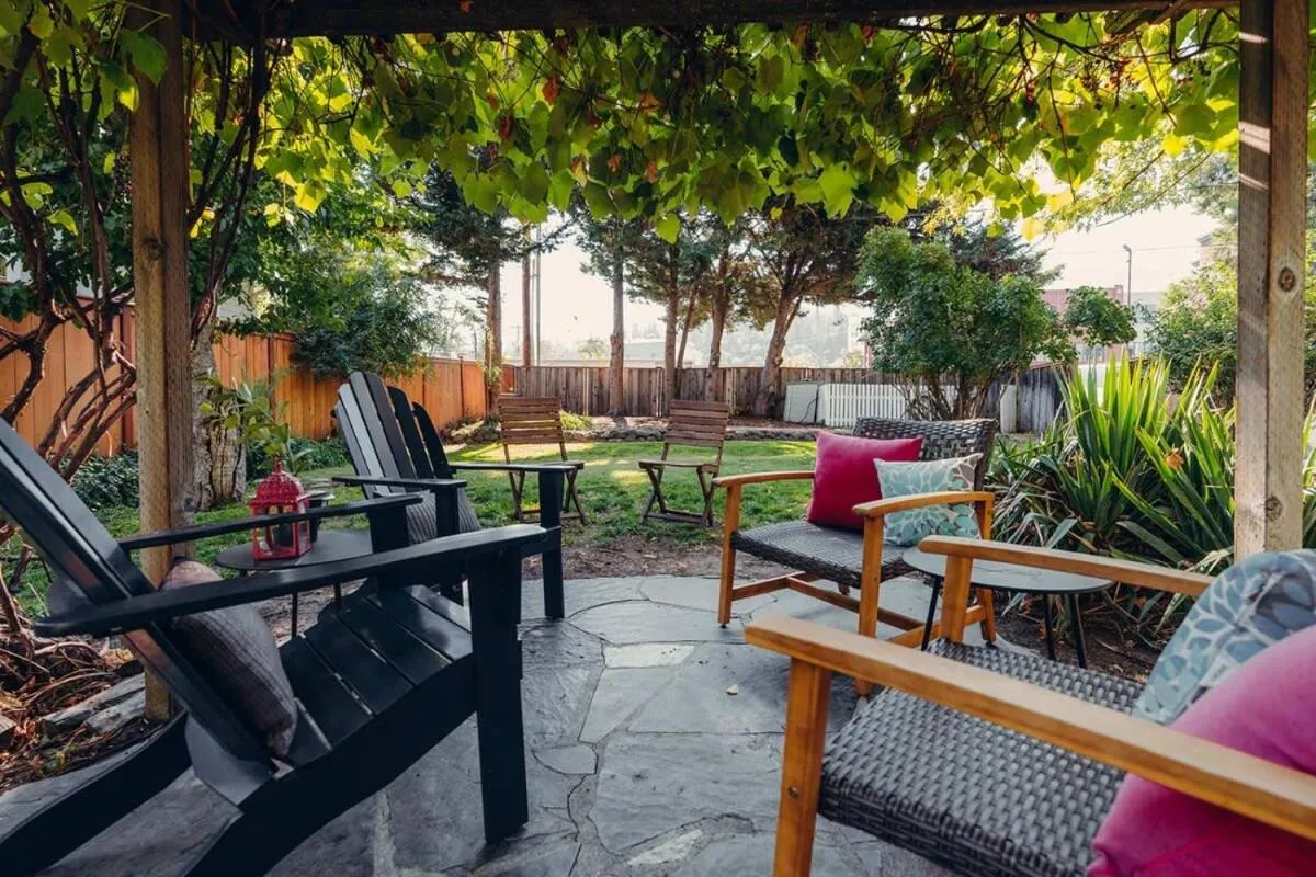 The Matriarch Heritage House- Downtown Ashland