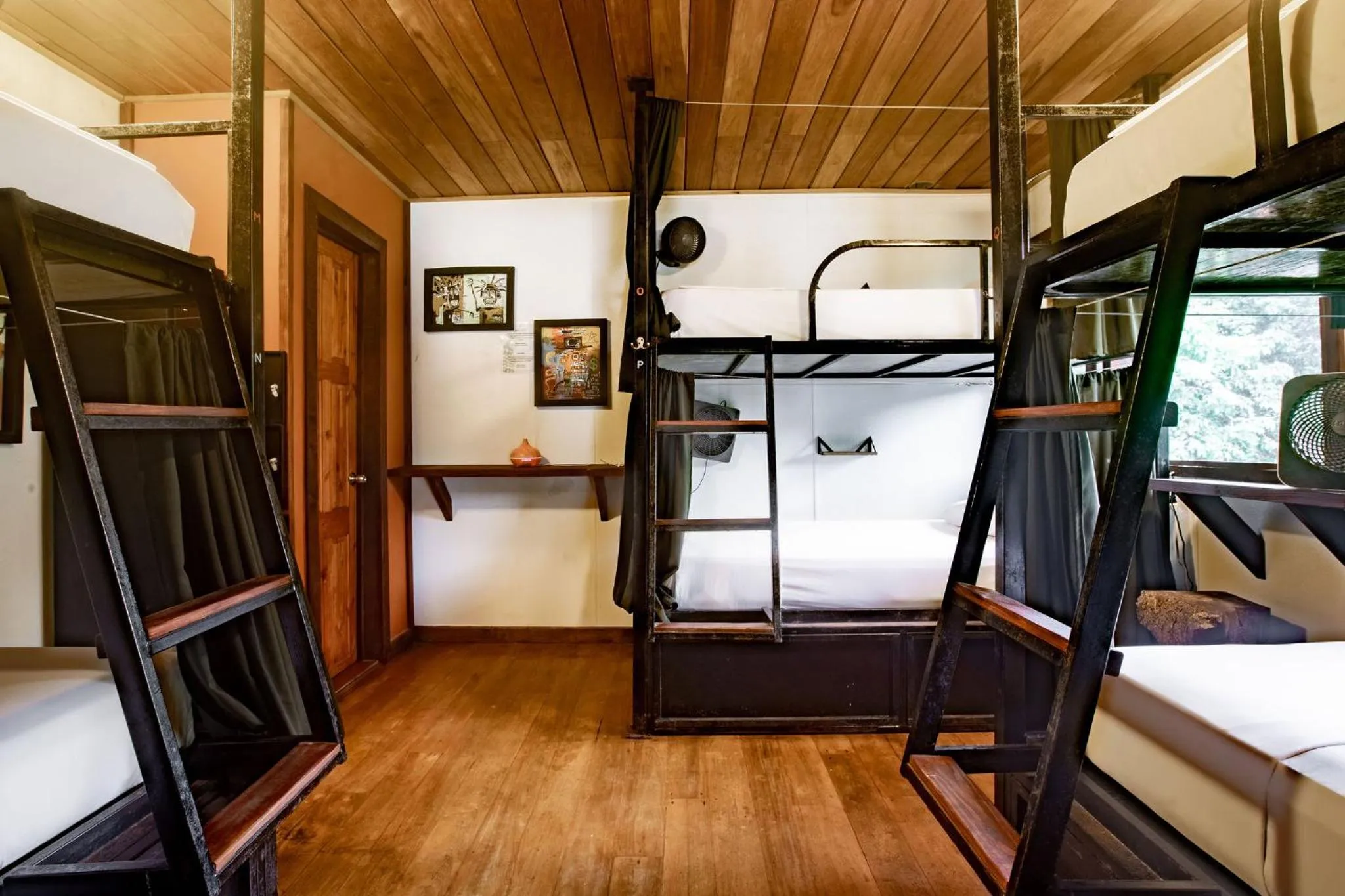 Photo of the whole room, Bed in Bambuda Lodge
