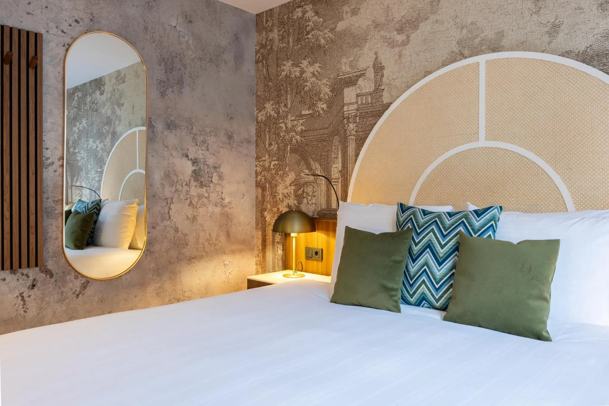 Photo of the whole room, Bed in Leonardo Hotel Breda City Center