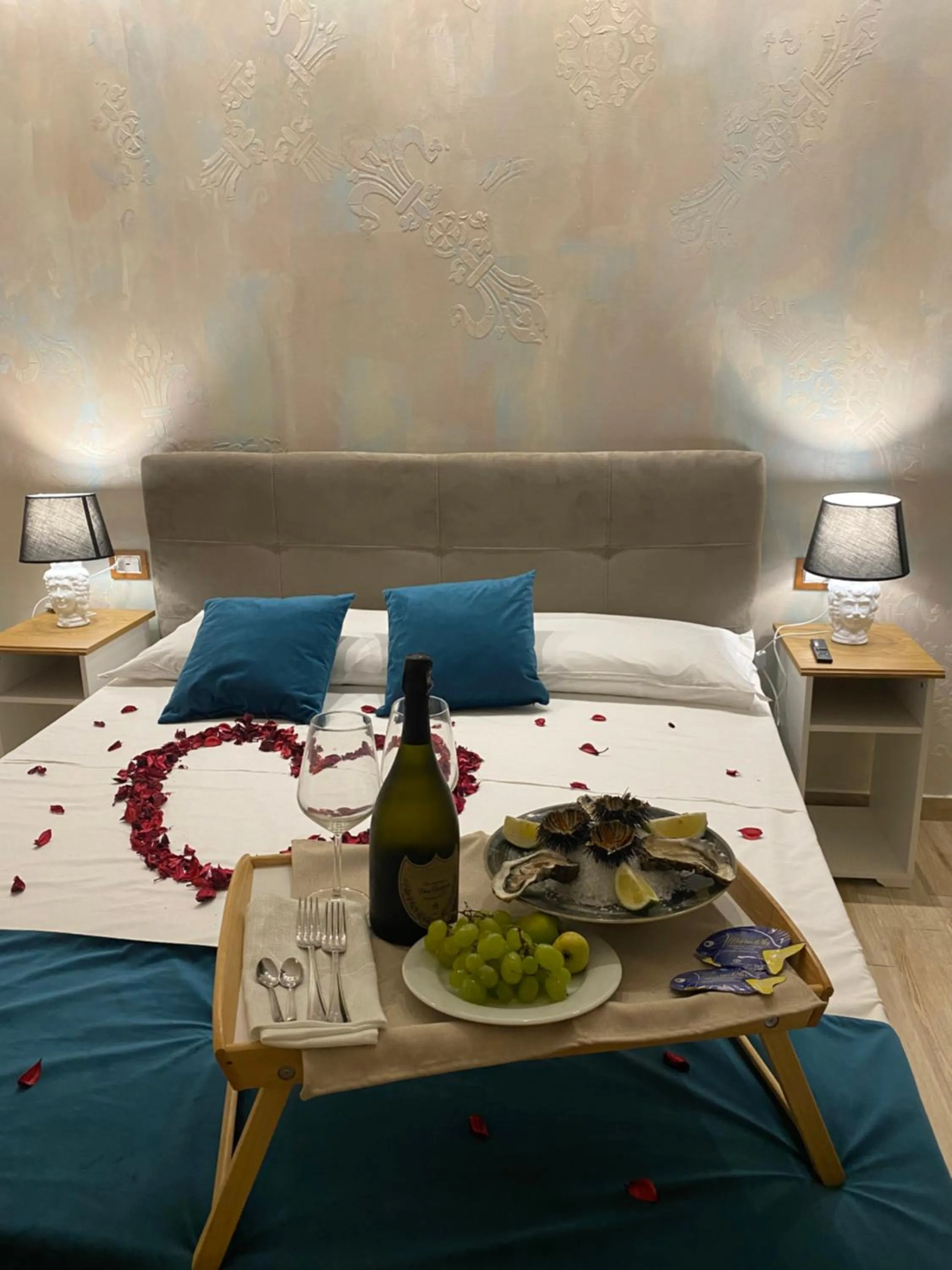 Bedroom, Bed in Sensoria Naxos Suites