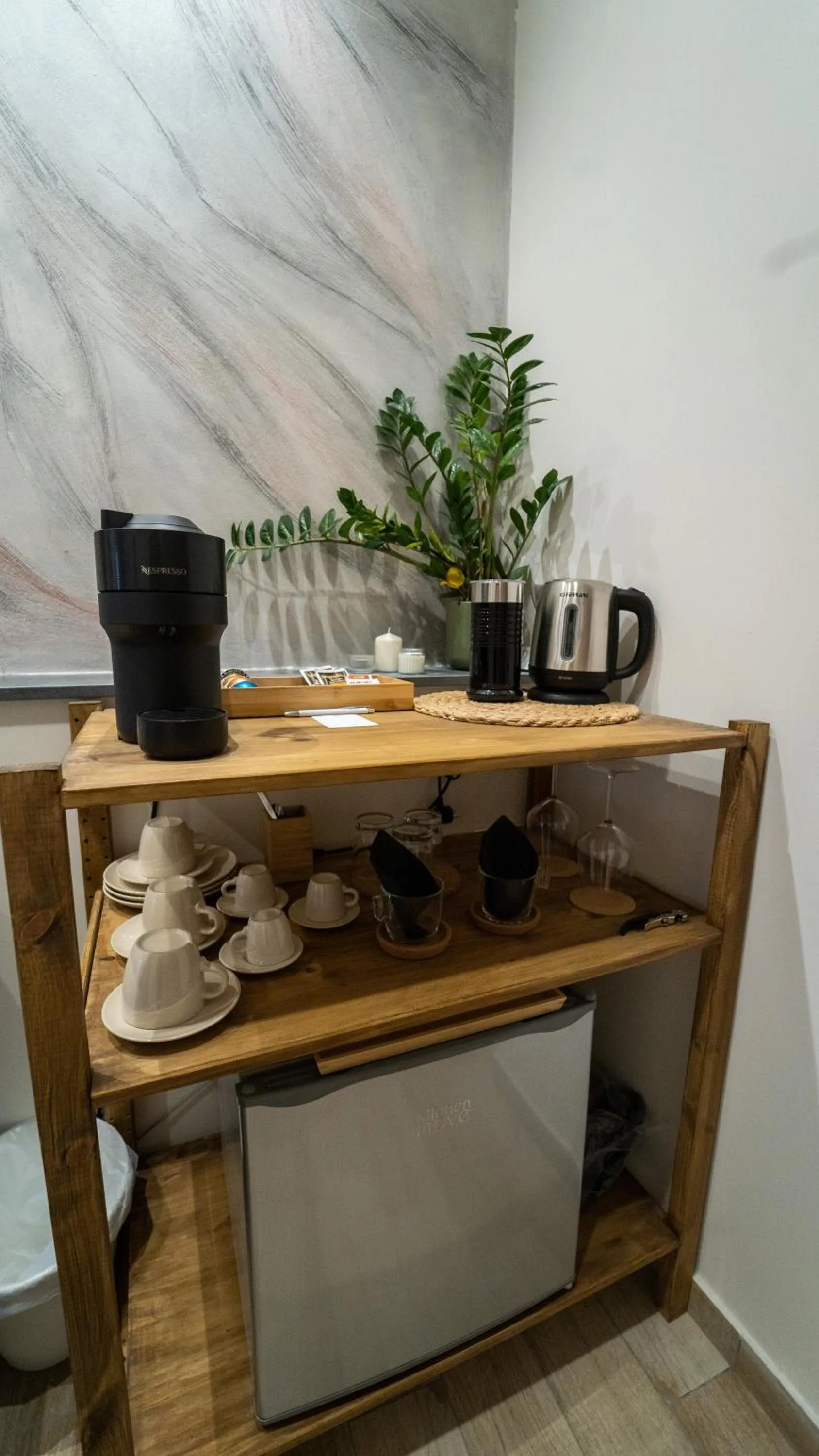 Coffee/tea facilities in Sensoria Naxos Suites