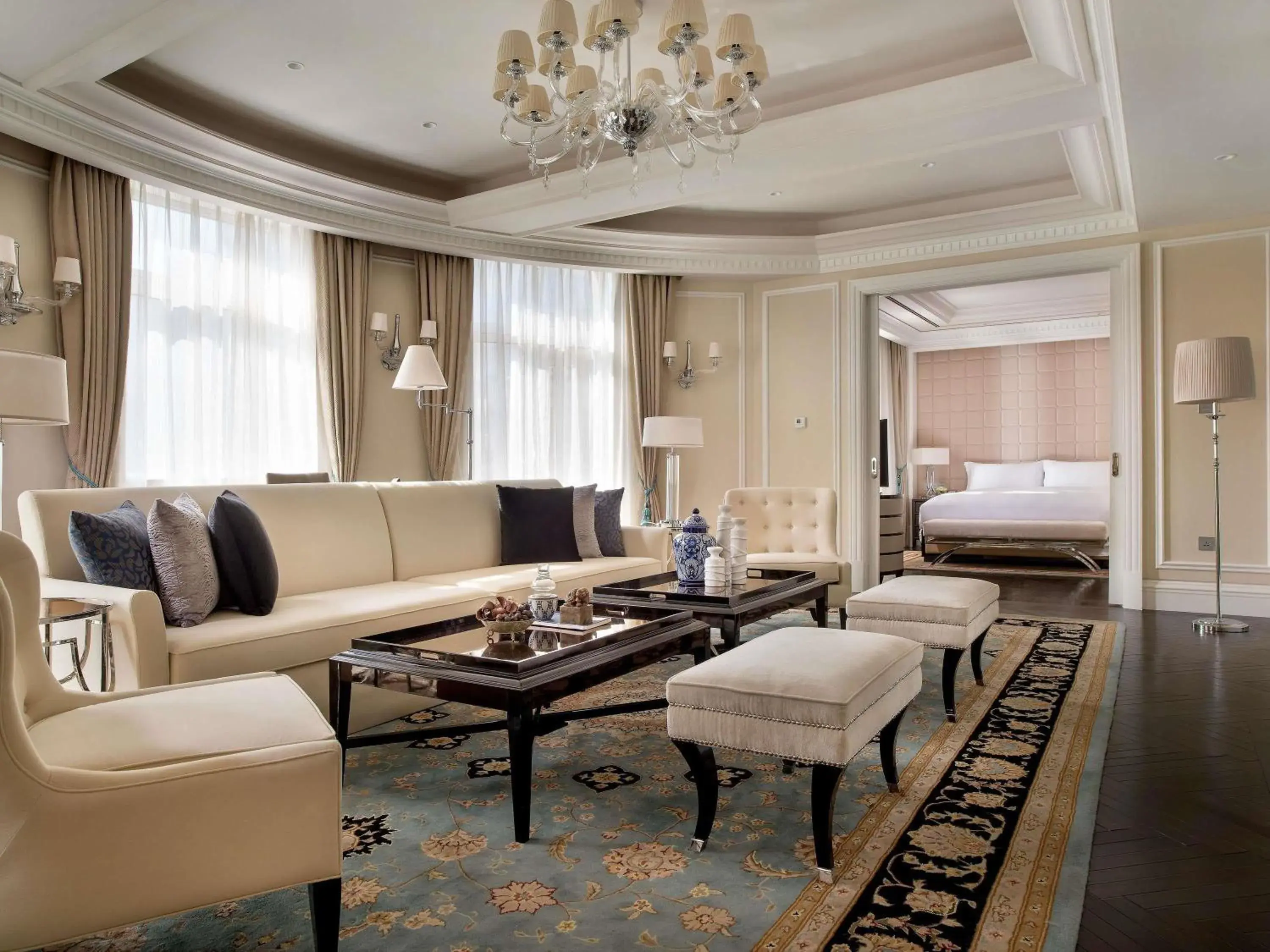 Bedroom, Bed in Sofitel Legend People's Grand Hotel Xi'an Bedroom, Bed in Sofitel Legend People's Grand Hotel Xi'an